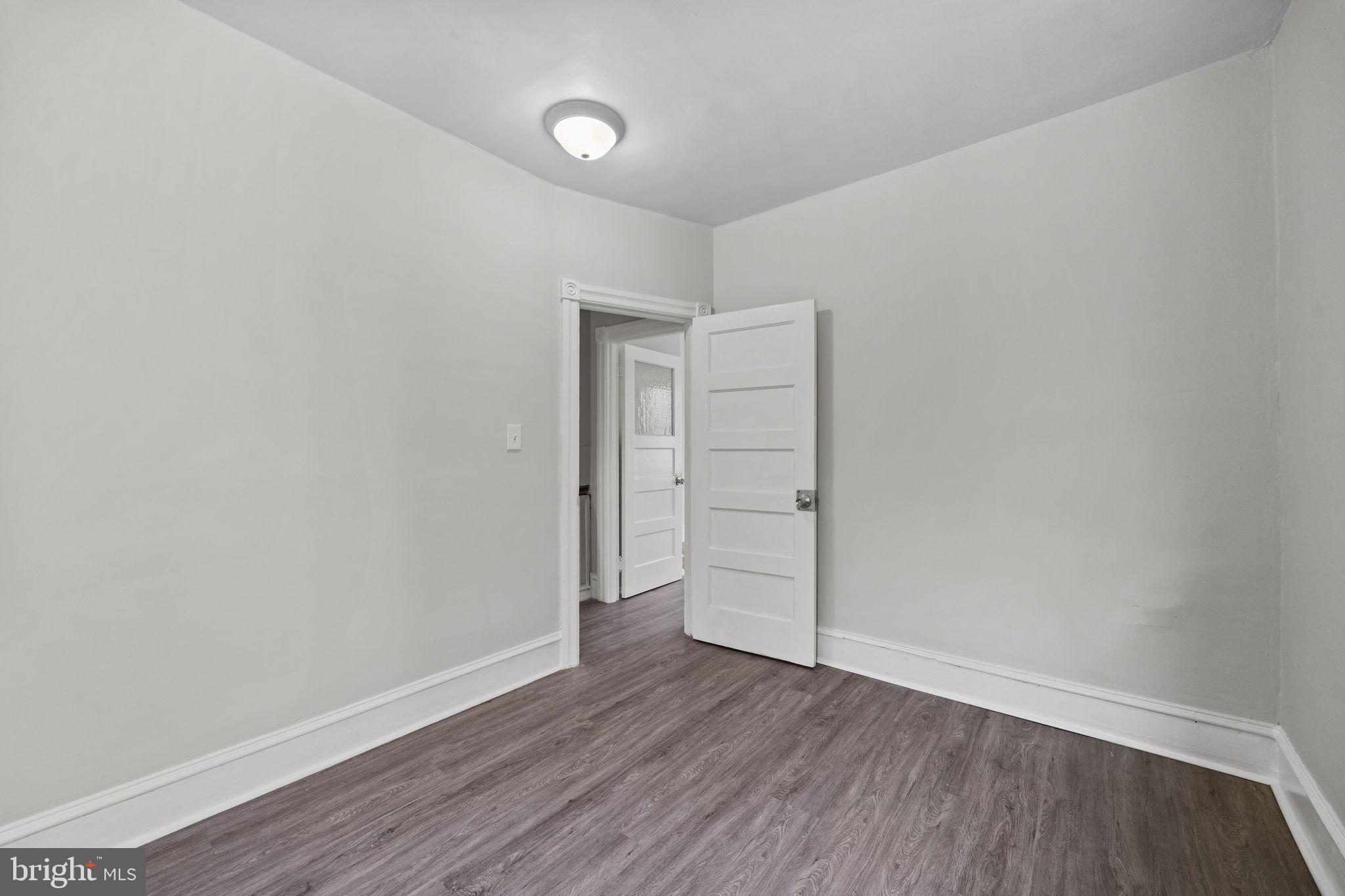 COBBS CREEK - Residential