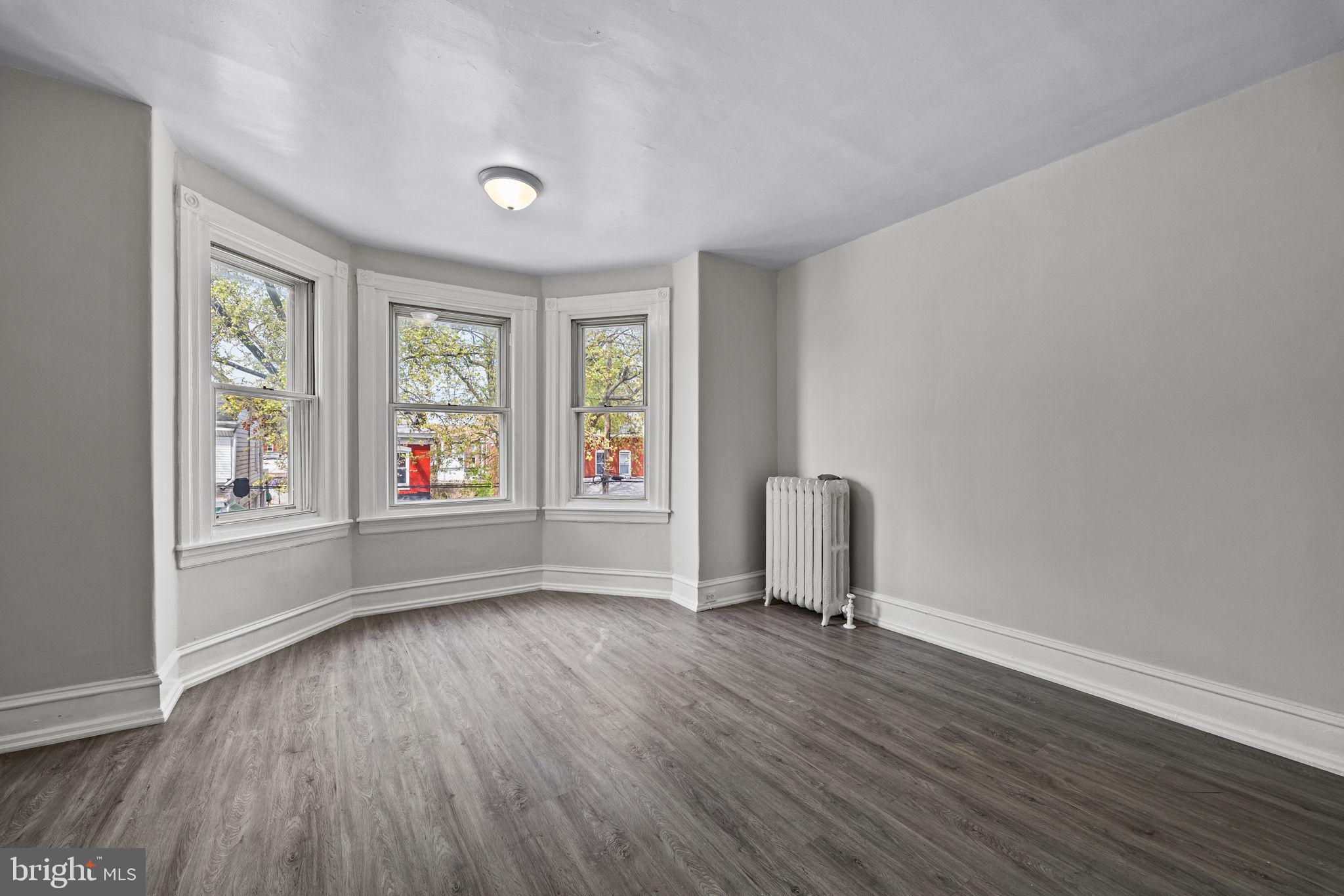 COBBS CREEK - Residential