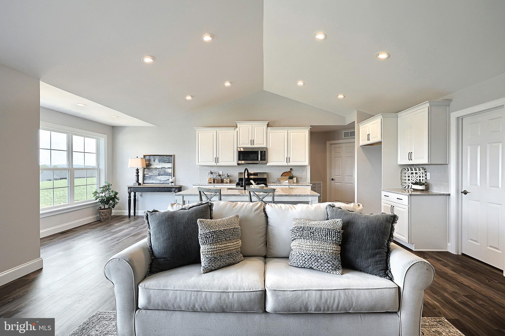 SWEET BRIAR - Residential