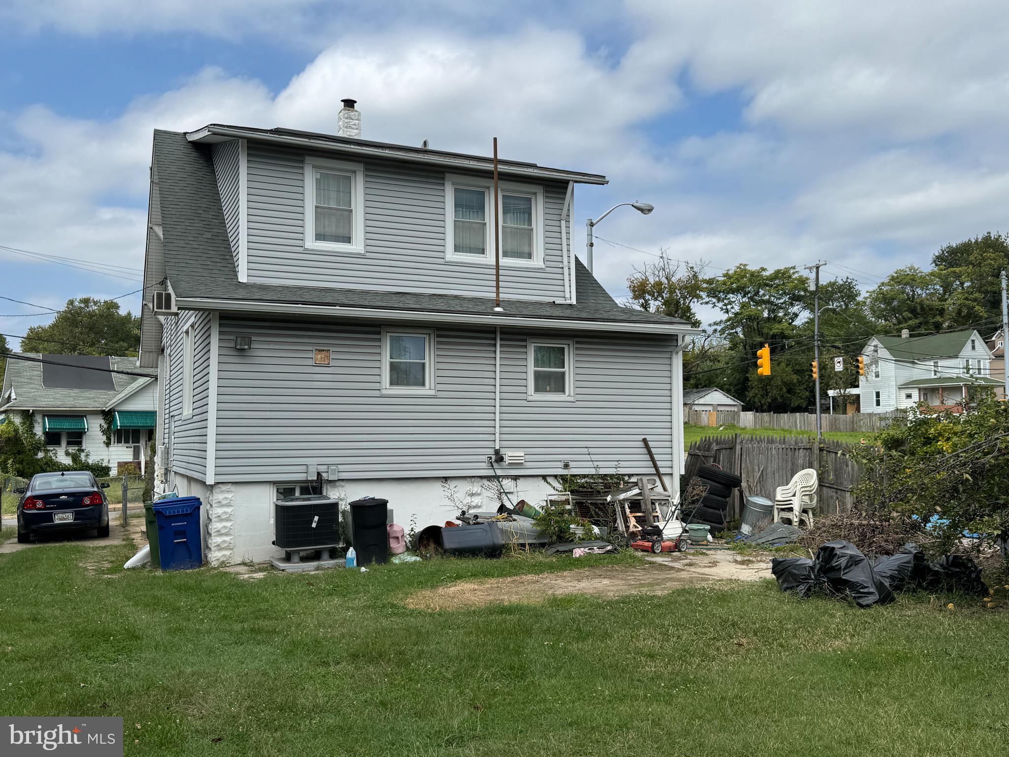 4507 MANNASOTA AVENUE