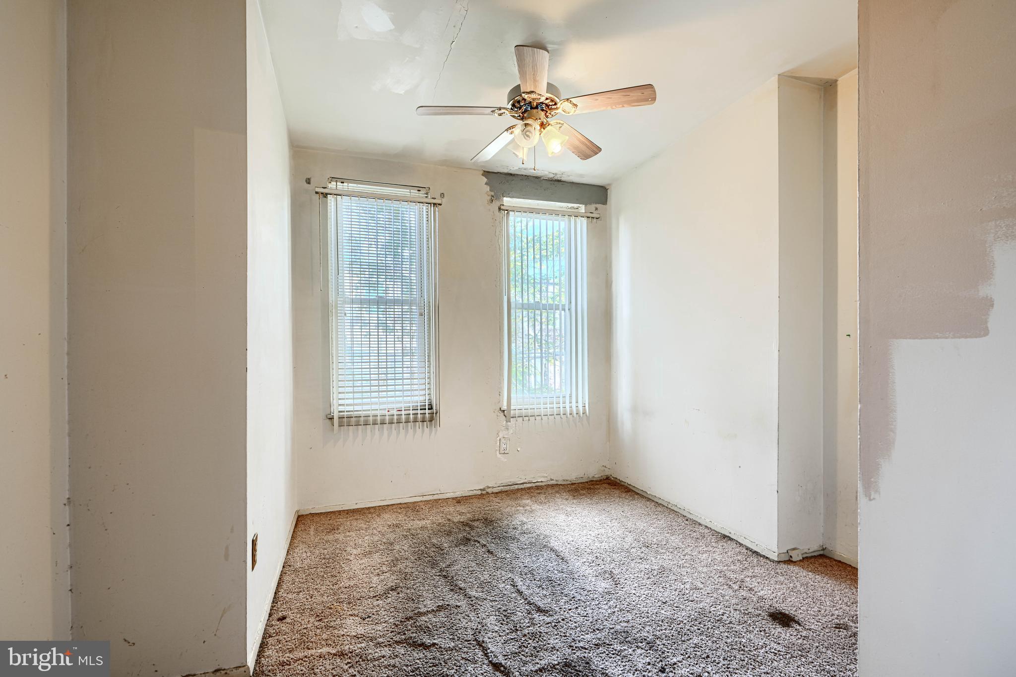 ROSEMONT - Residential