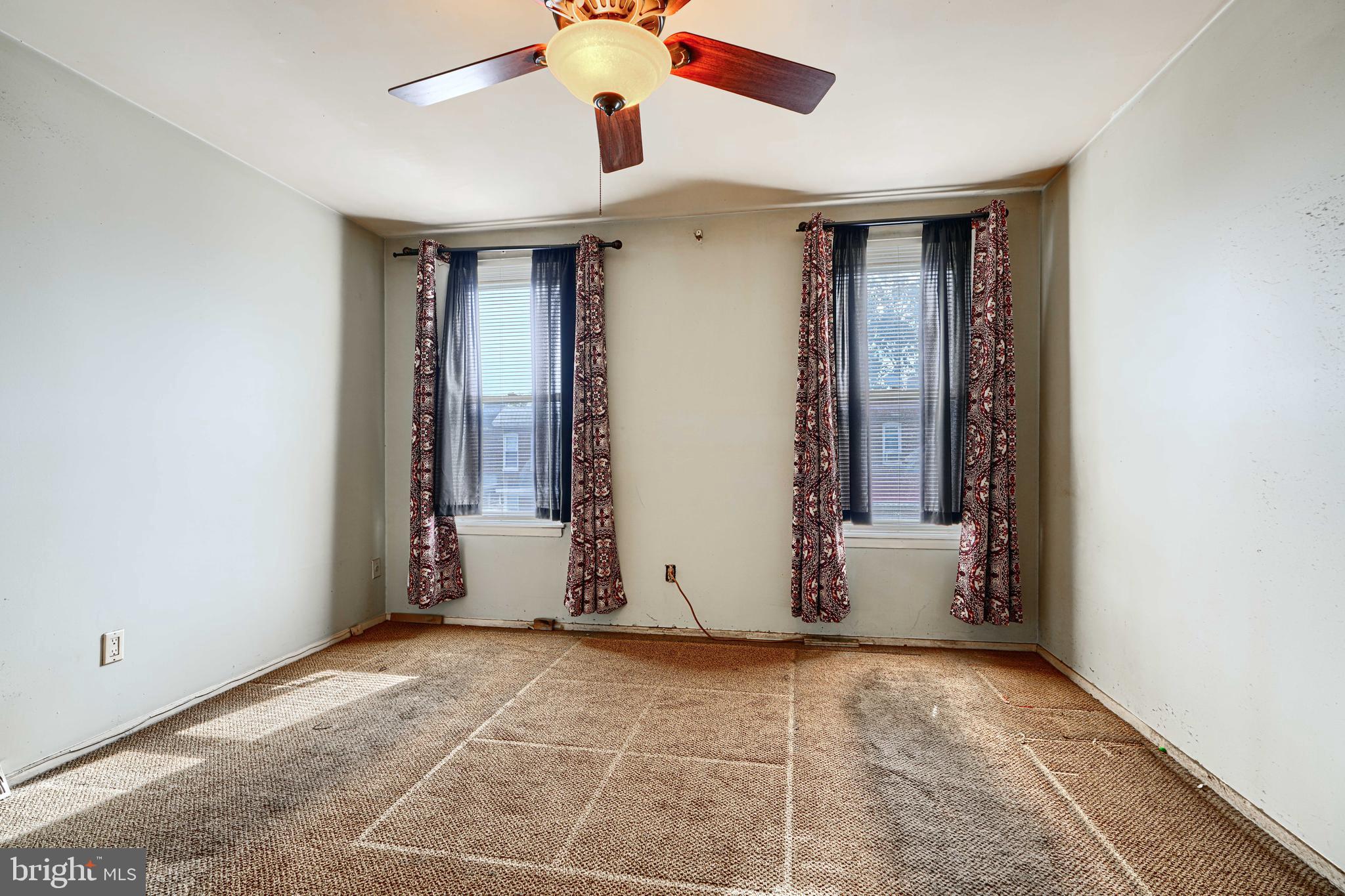 ROSEMONT - Residential