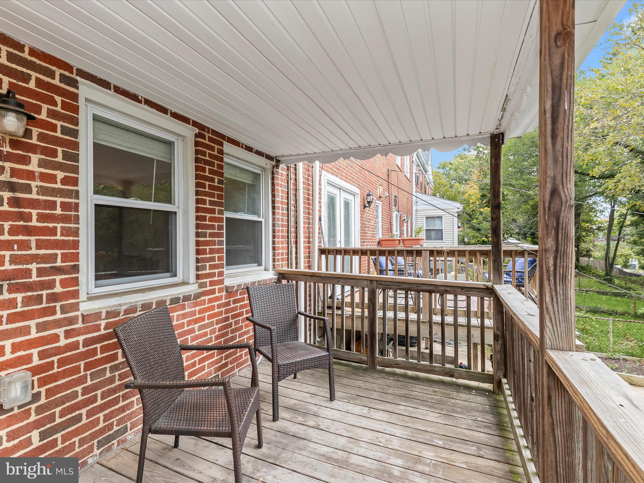 GLEN OAKS - Residential