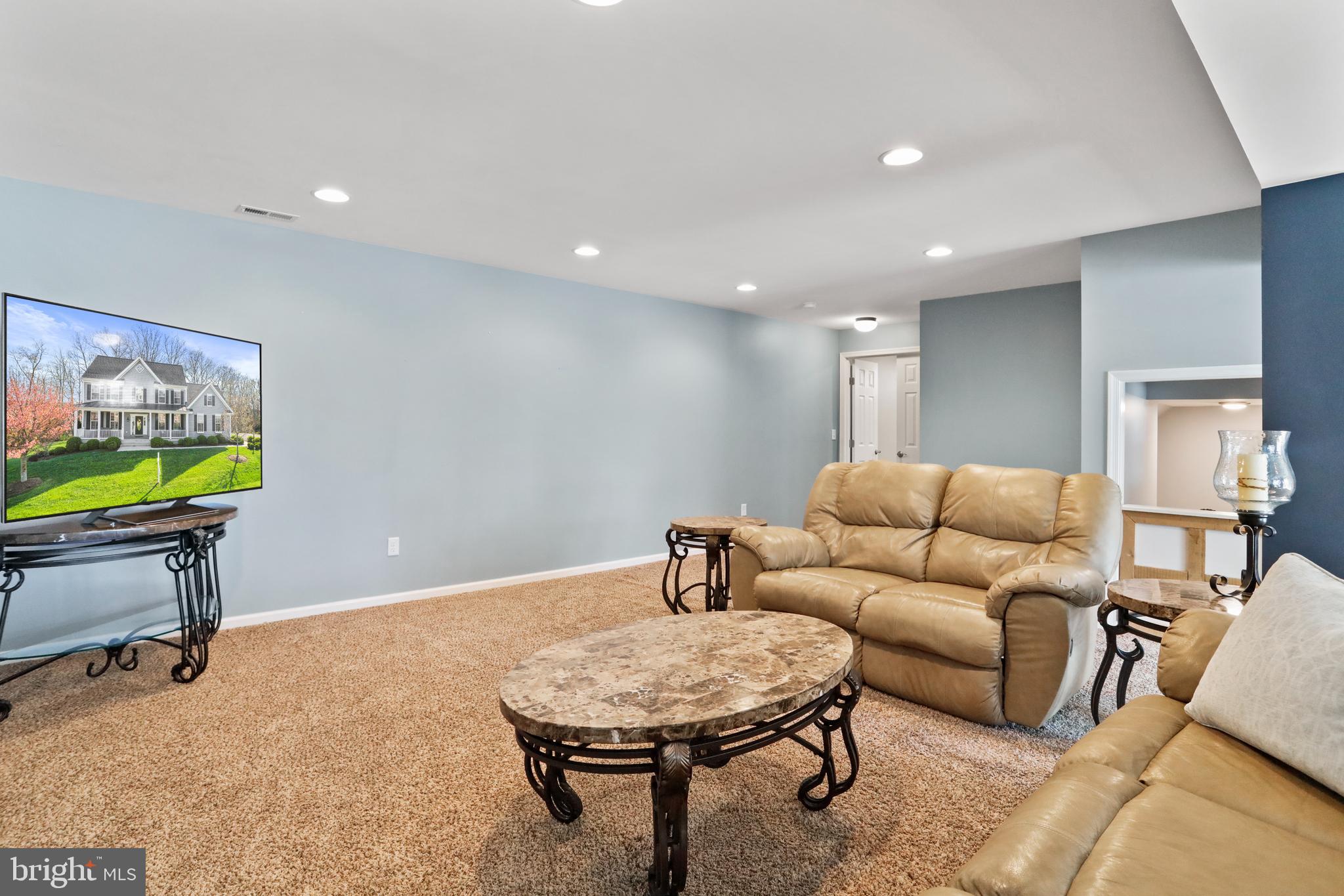 BROOKFIELD ON THE POTOMAC - Residential