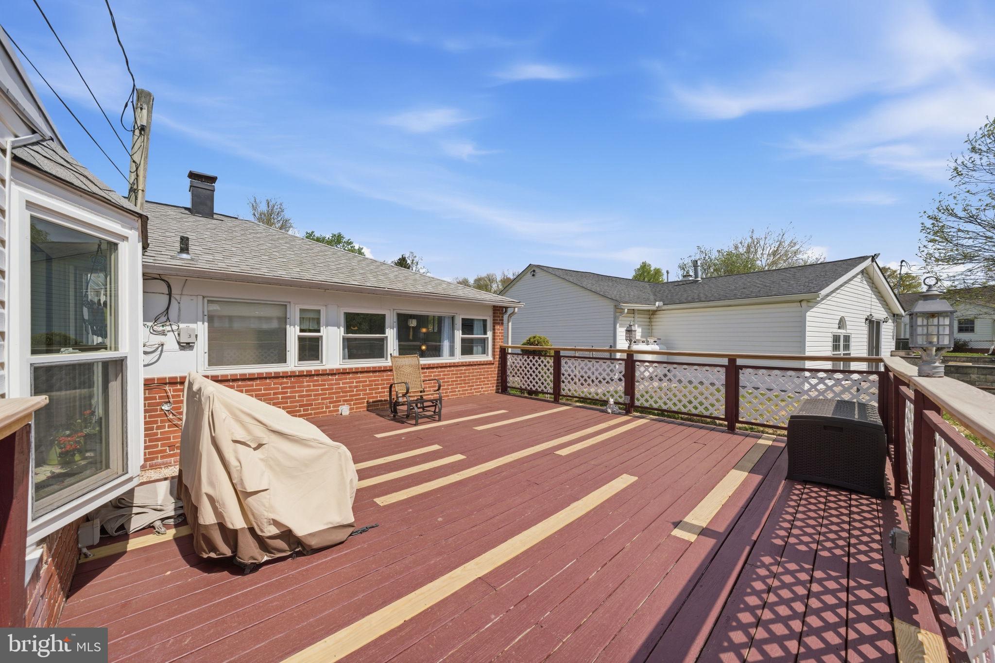 PENN SQ - Residential