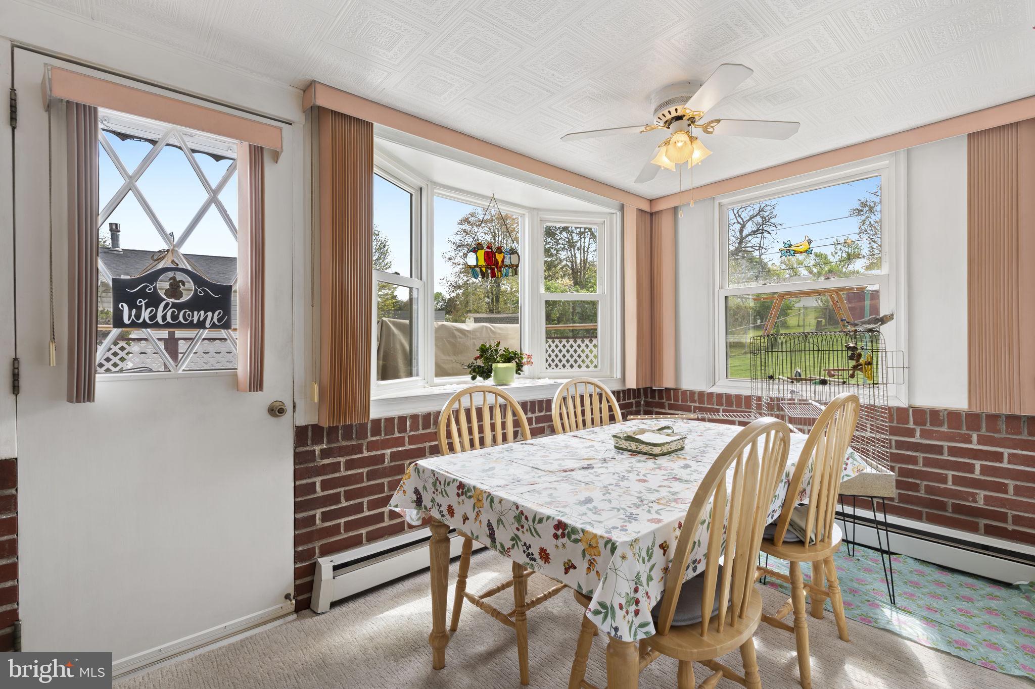 PENN SQ - Residential