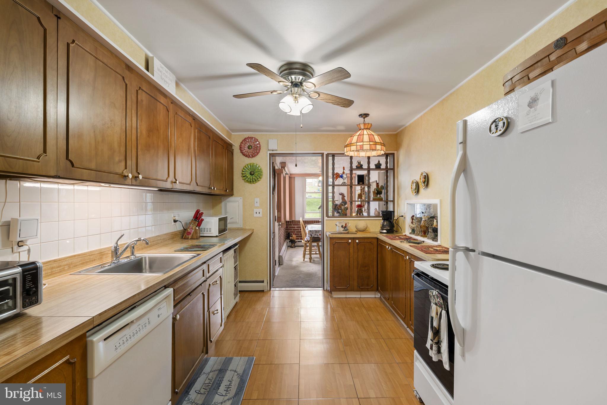 PENN SQ - Residential