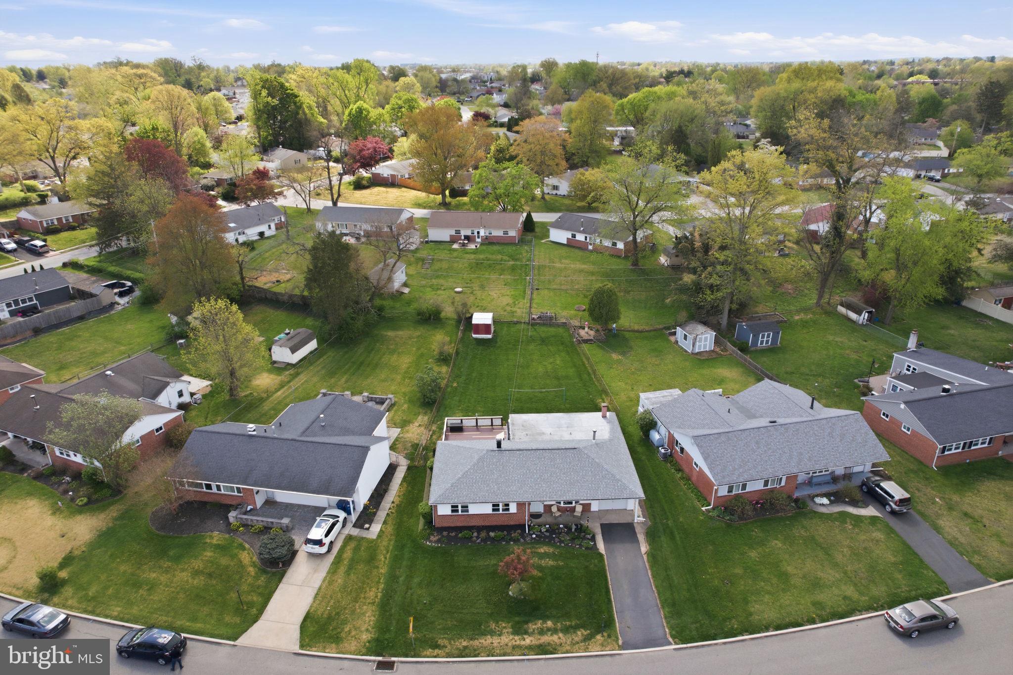 PENN SQ - Residential