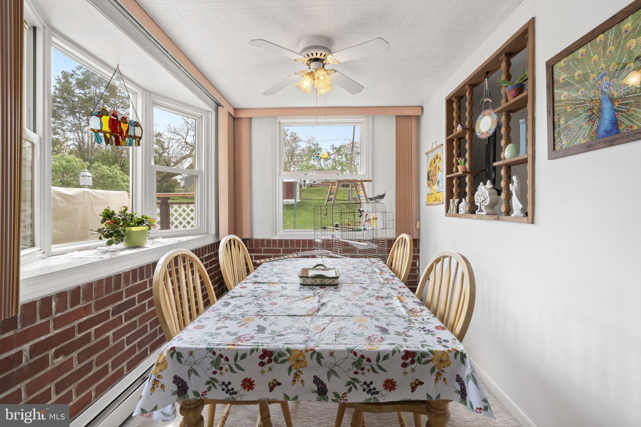 PENN SQ - Residential