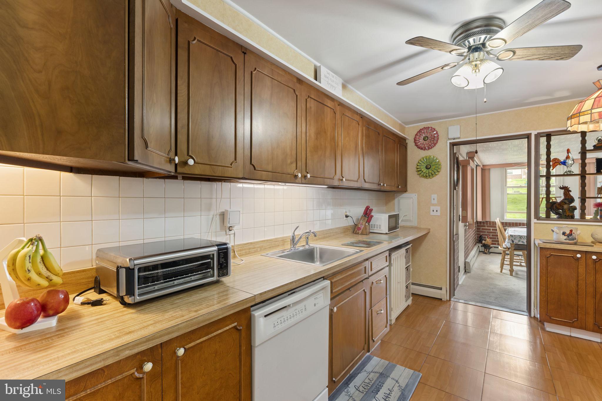 PENN SQ - Residential