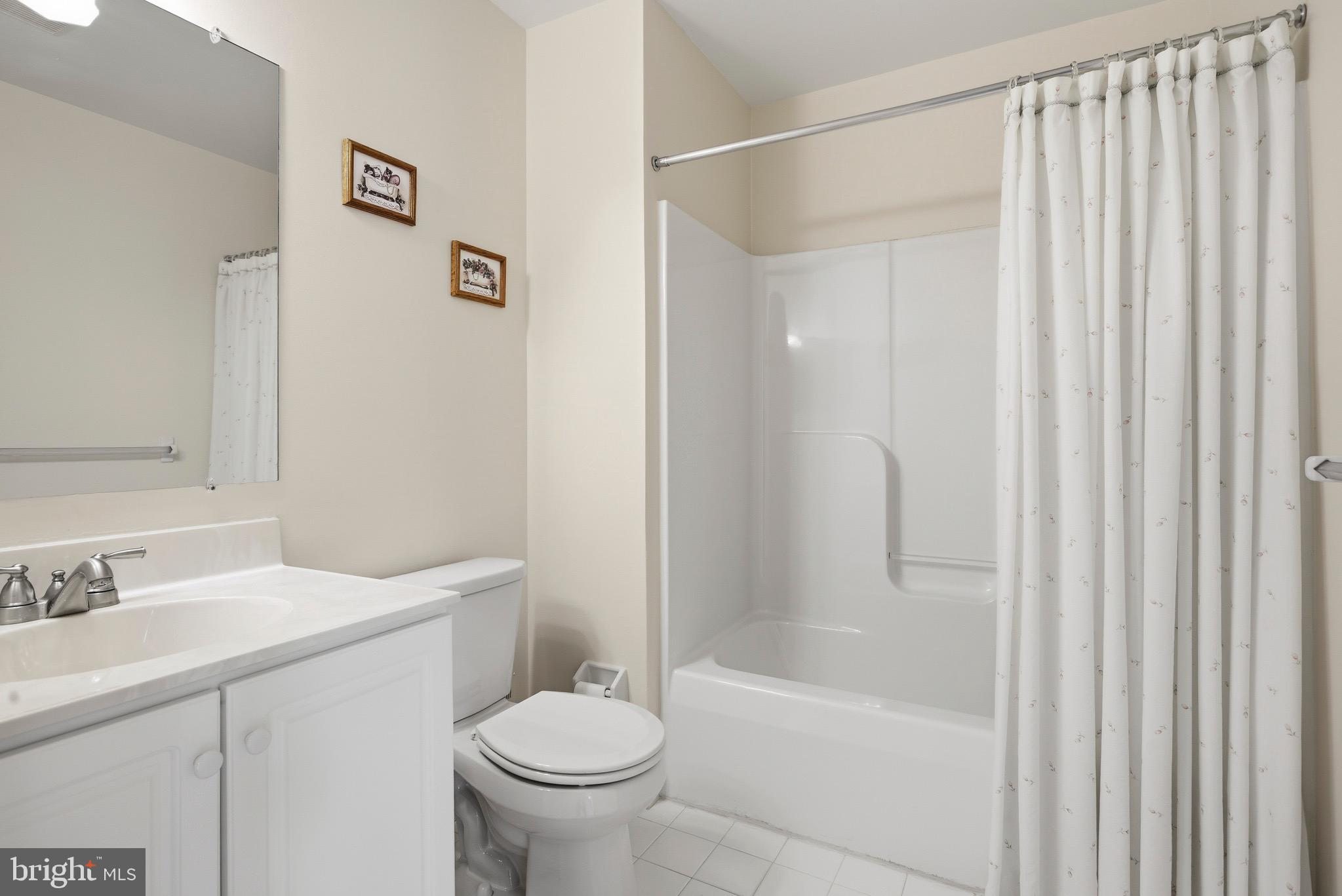 SOMERSET - Residential