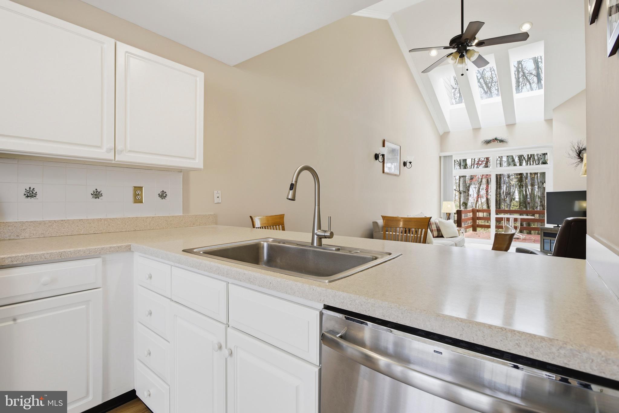 SOMERSET - Residential