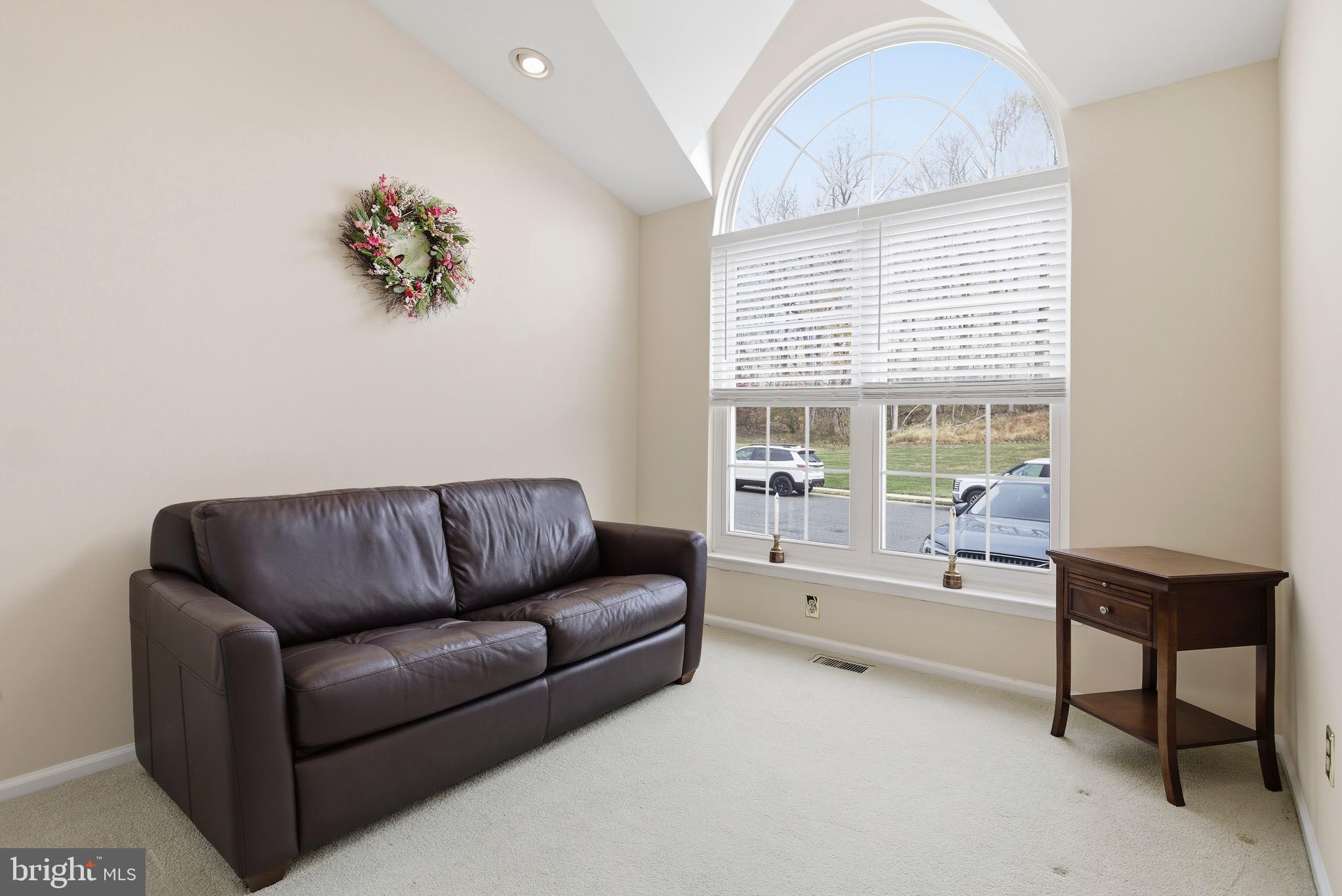 SOMERSET - Residential