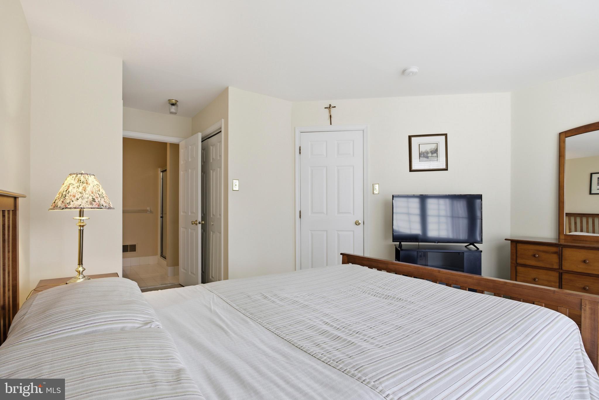 SOMERSET - Residential