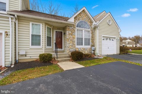 Photo of 4335 Somerset Lane, ASTON, PA 19014 (MLS # PADE2105320)