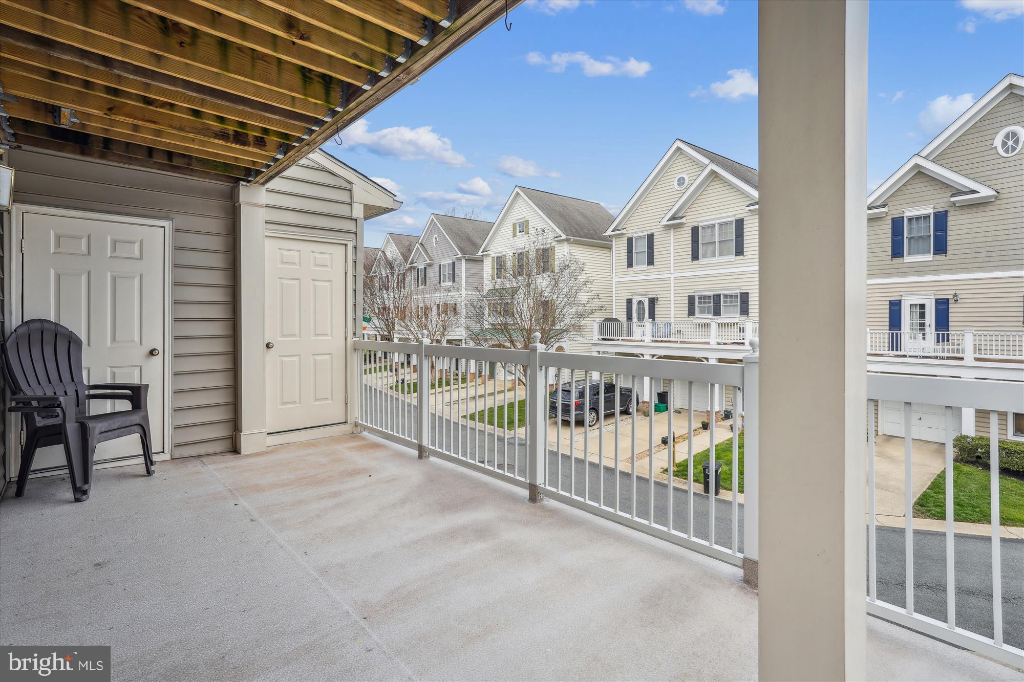 LAKELANDS - Residential