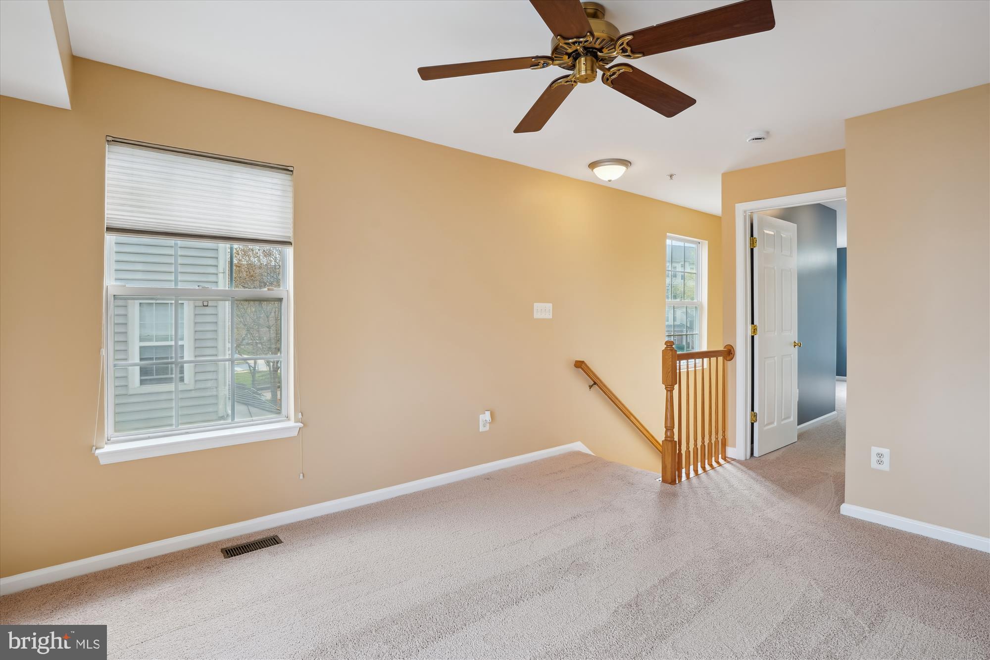 LAKELANDS - Residential