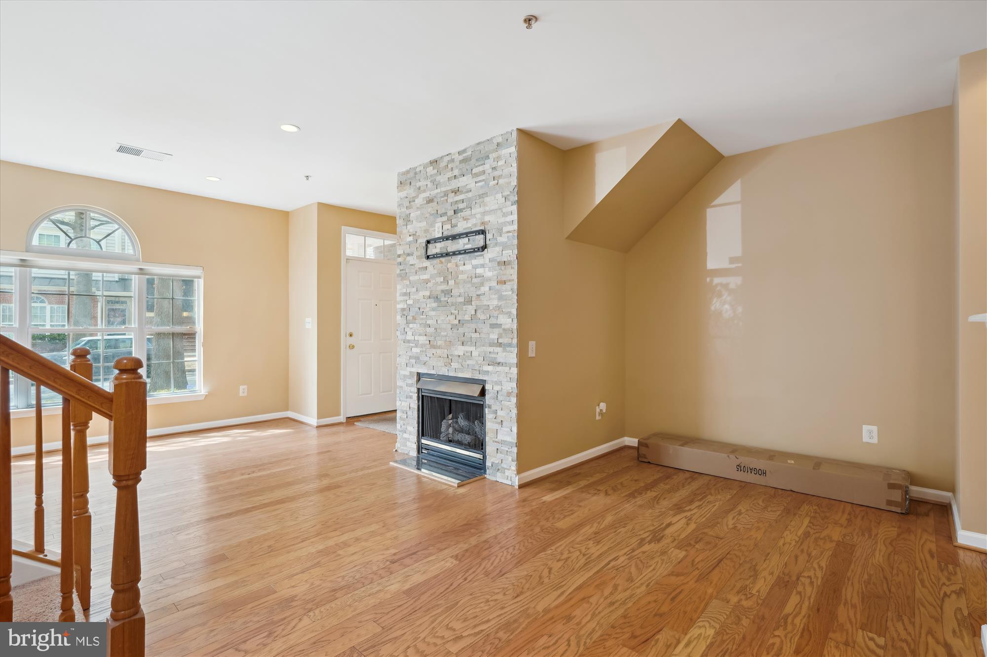 LAKELANDS - Residential