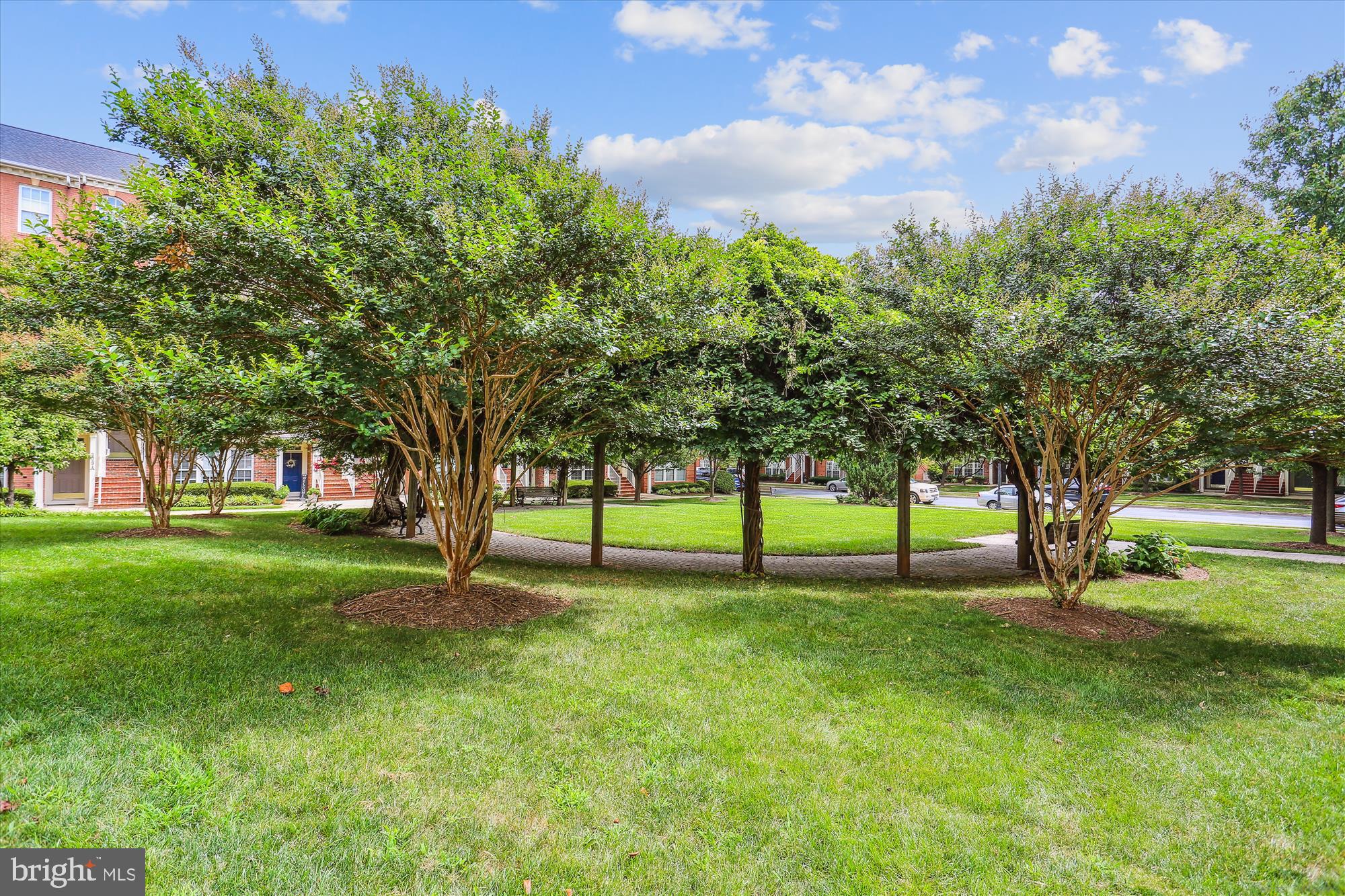 LAKELANDS - Residential