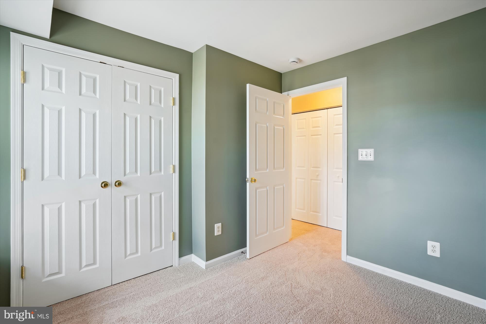 LAKELANDS - Residential