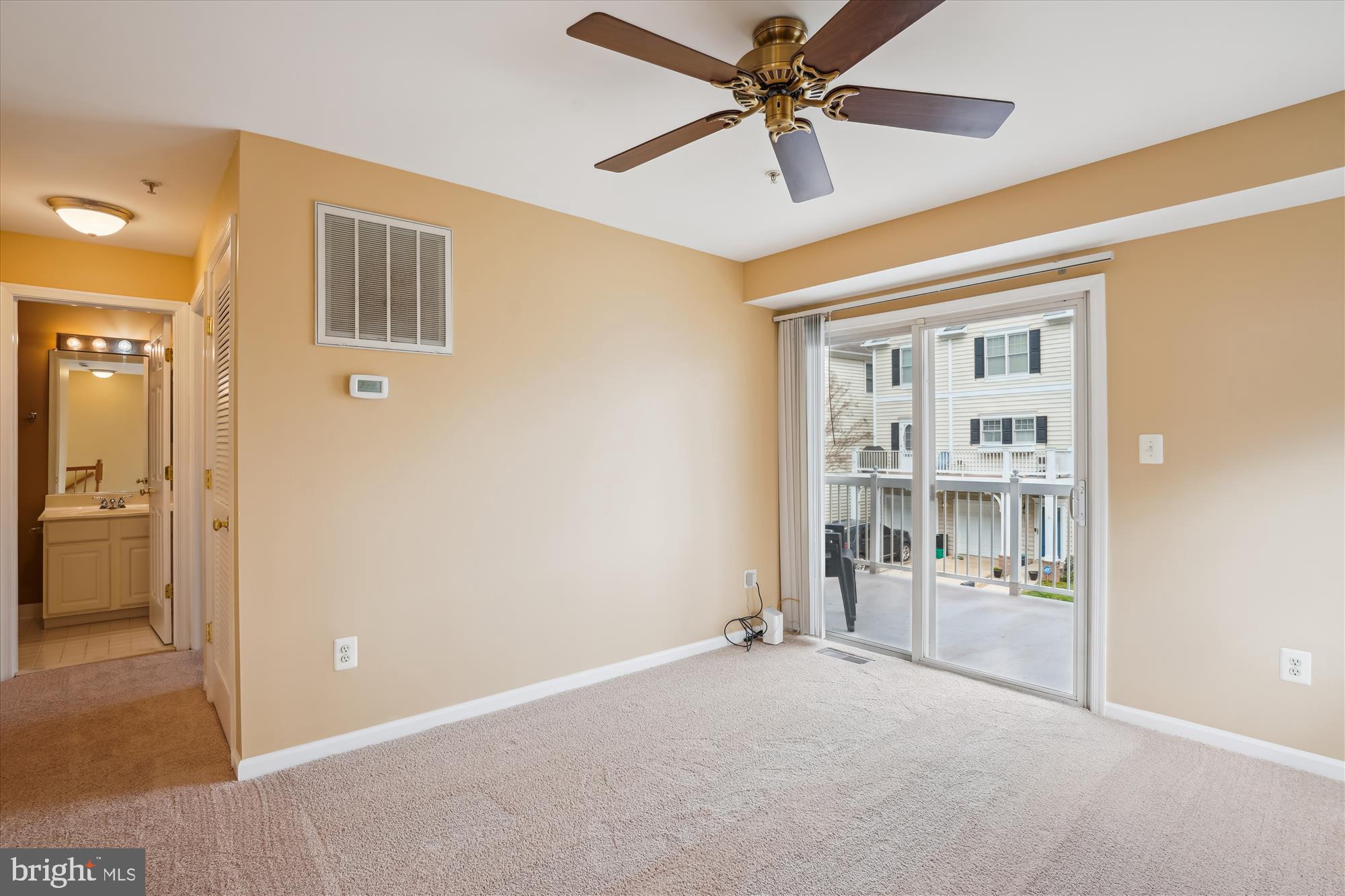 LAKELANDS - Residential