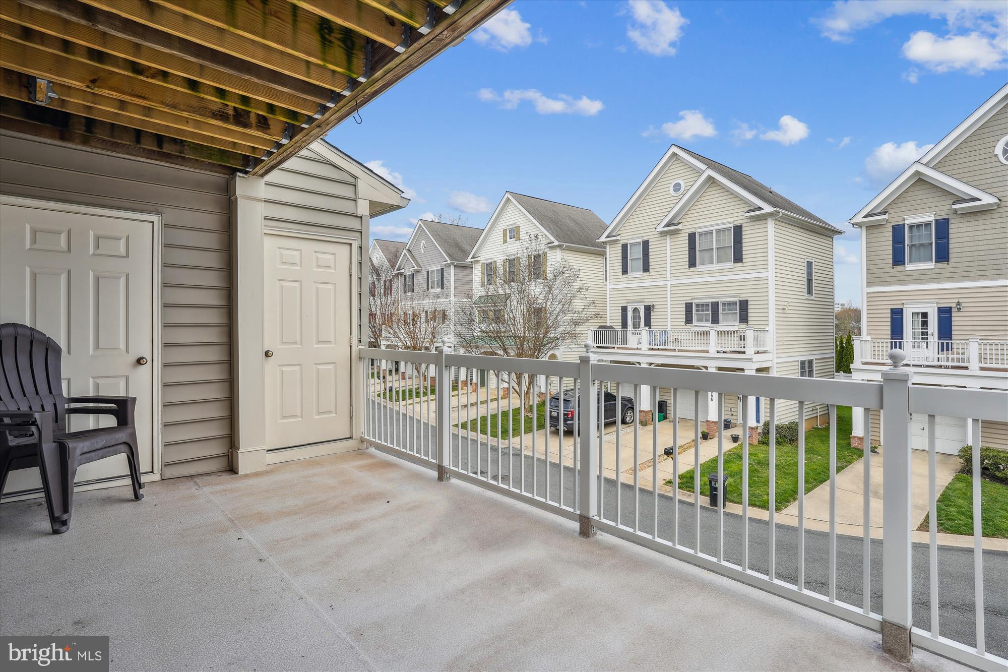 LAKELANDS - Residential