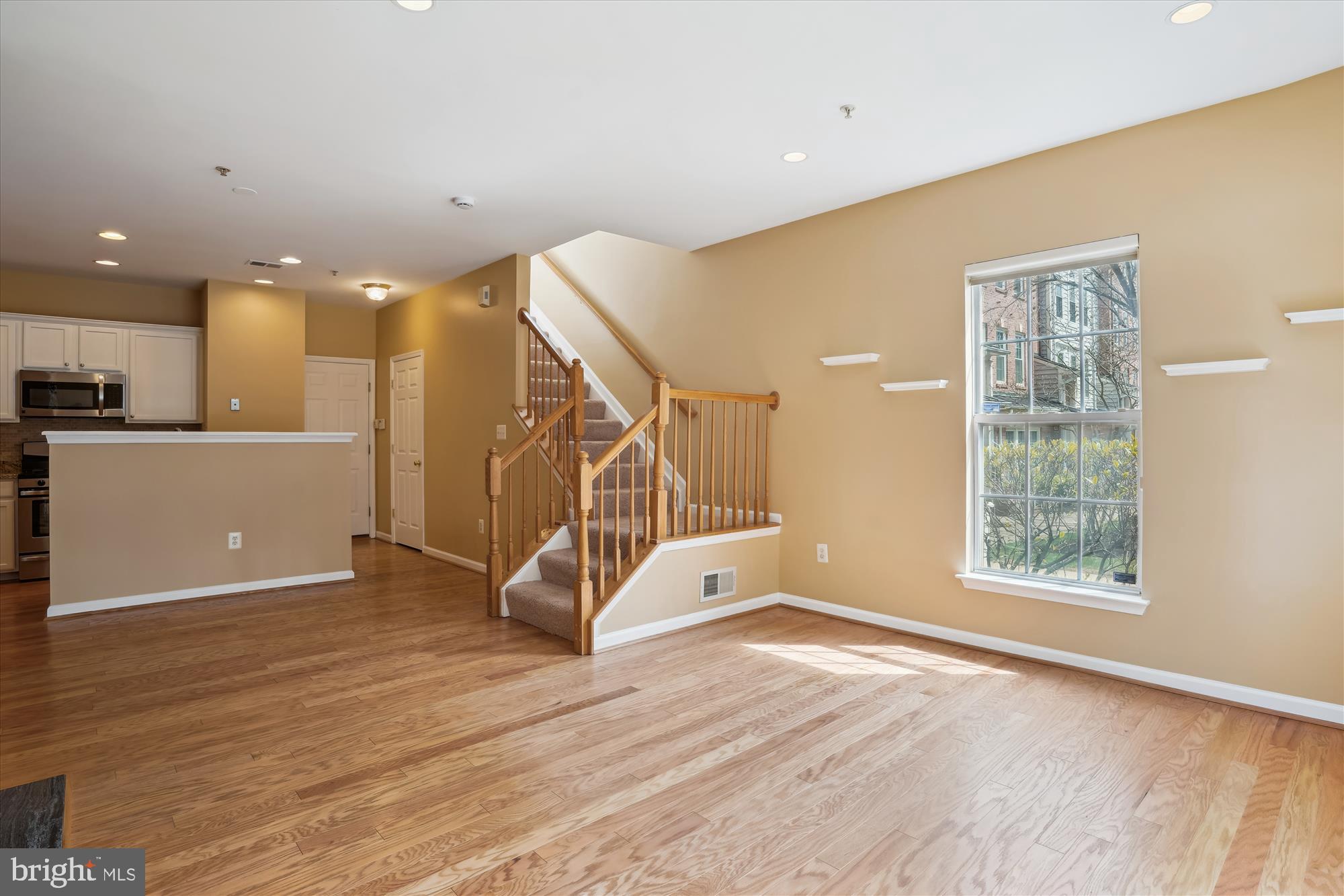 LAKELANDS - Residential