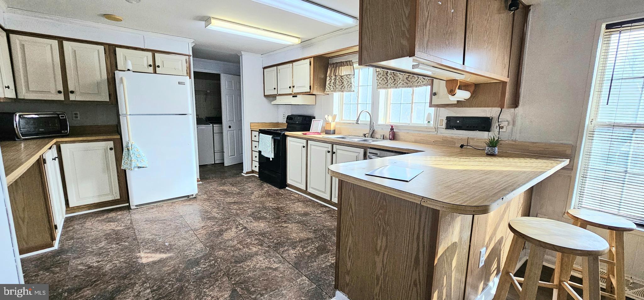 10505 CEDARVILLE ROAD 2-1