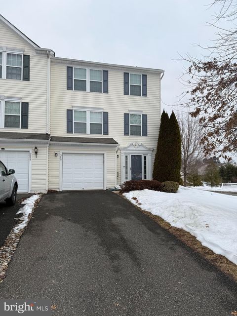 268 S SAVANNA DRIVE POTTSTOWN PA 19465