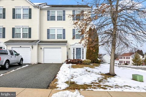 268 S SAVANNA DRIVE POTTSTOWN PA 19465