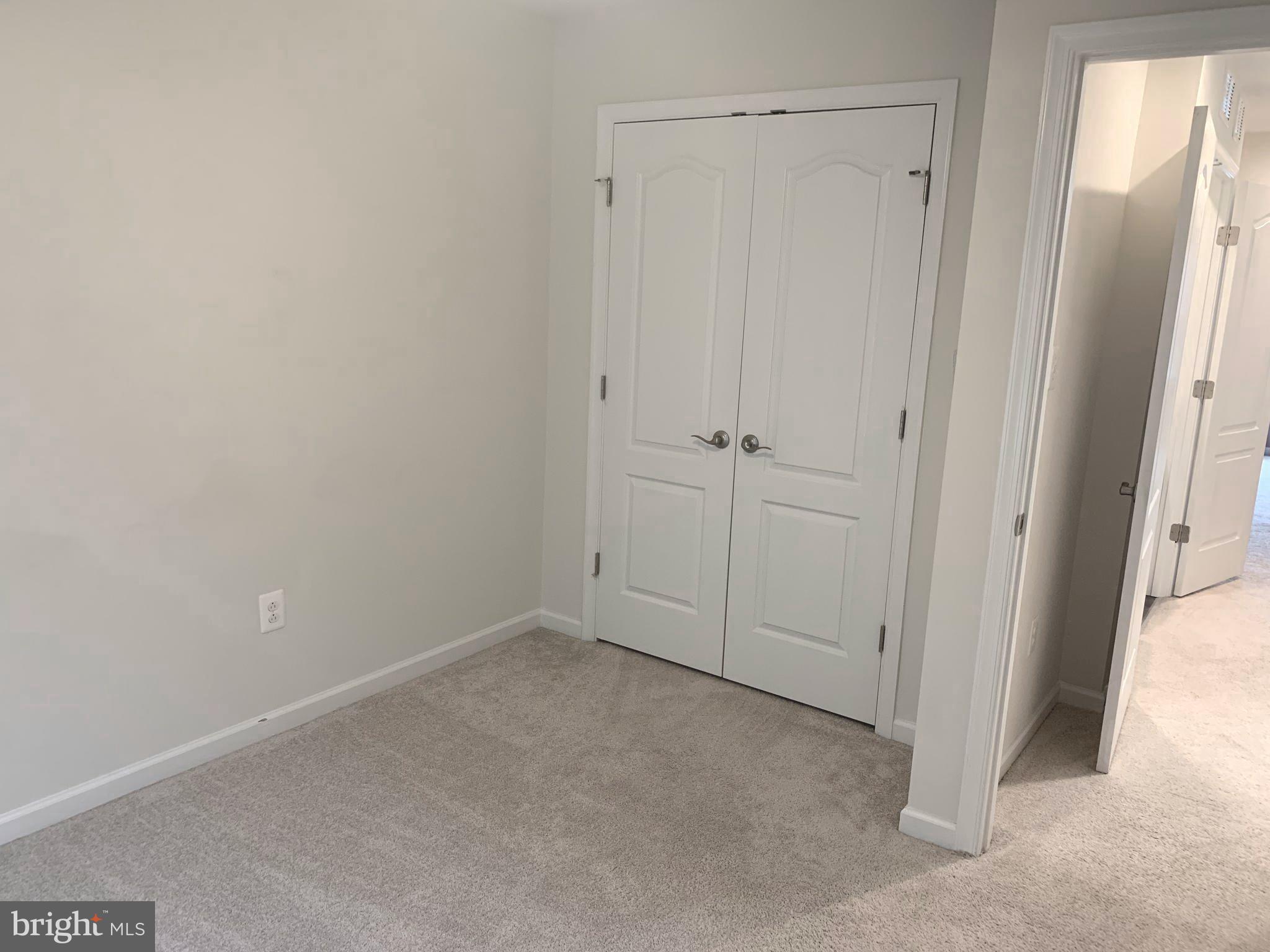 PARKSIDE - Residential Lease