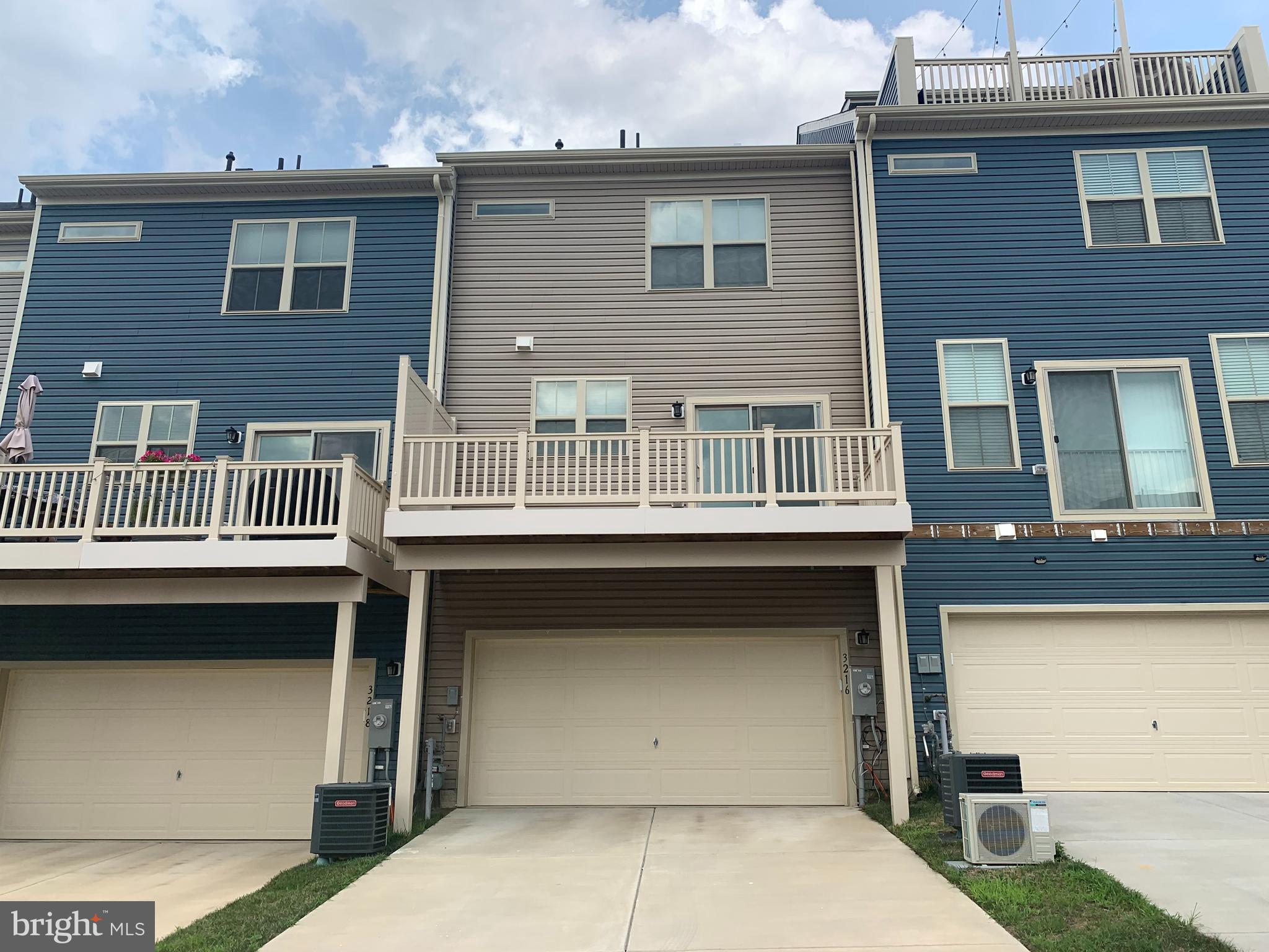 PARKSIDE - Residential Lease