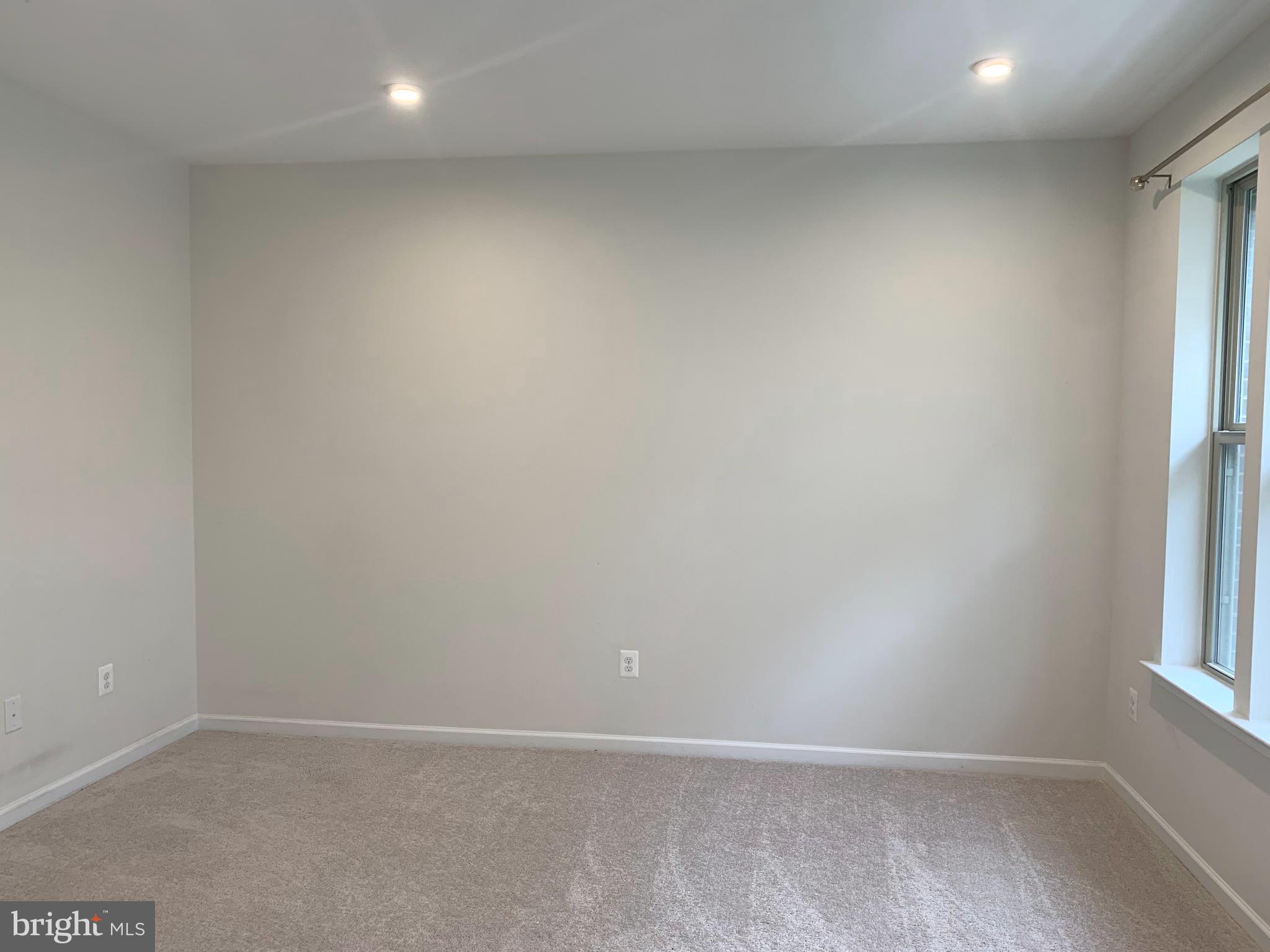 PARKSIDE - Residential Lease