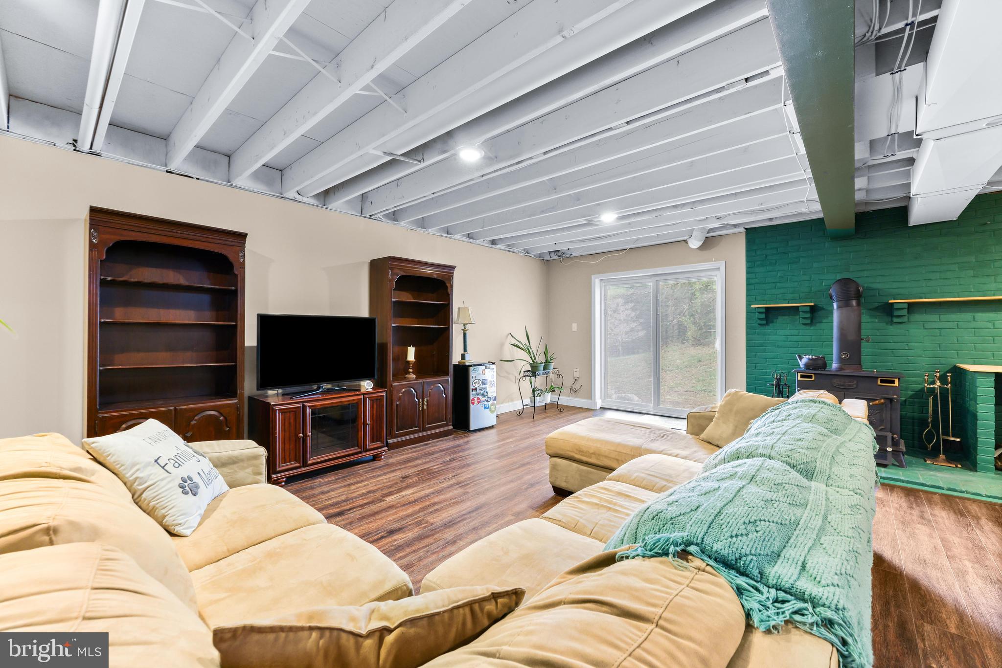 PLEASANT PROSPECT - Residential