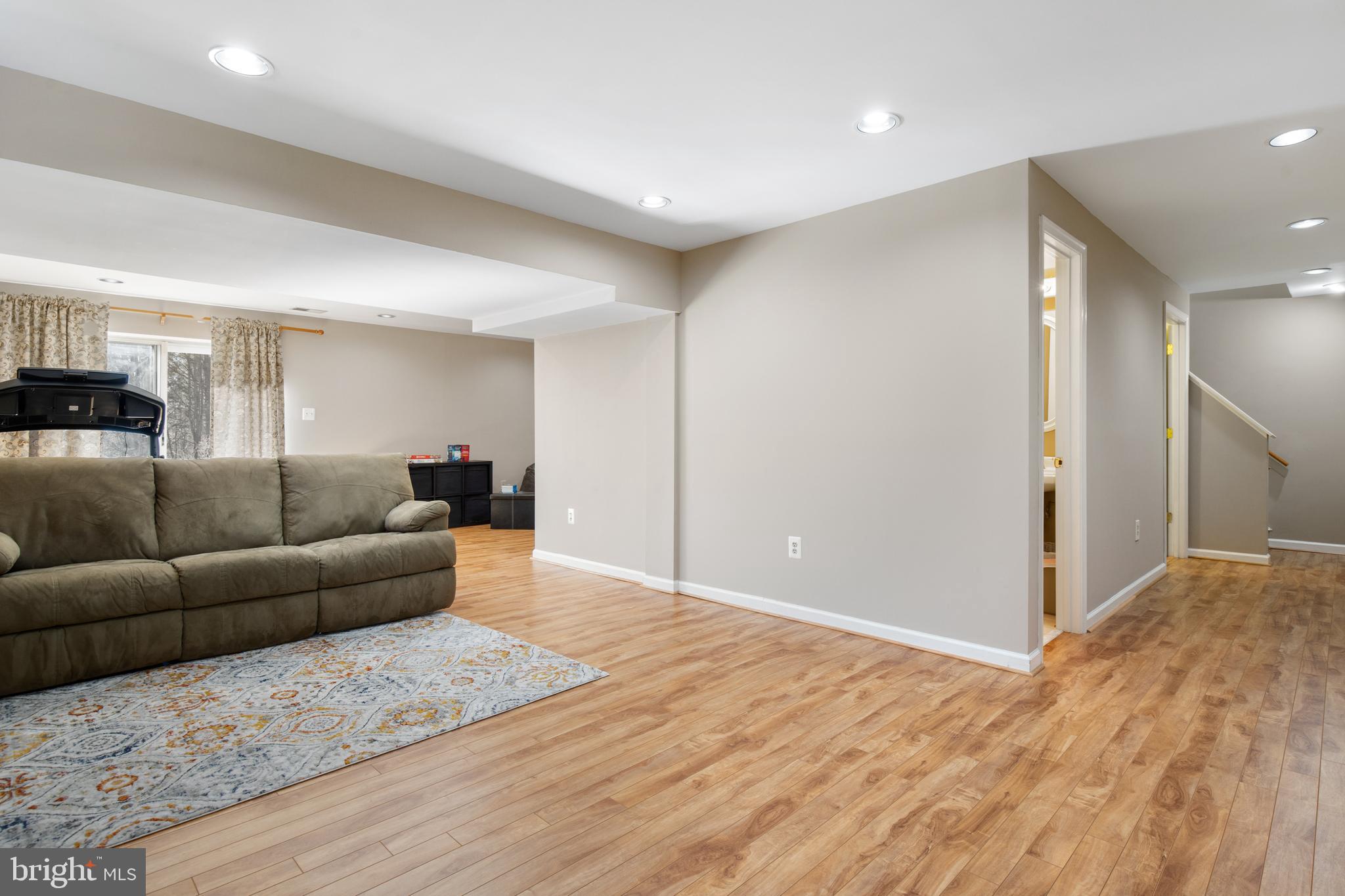 BRADLEY ACRES - Residential