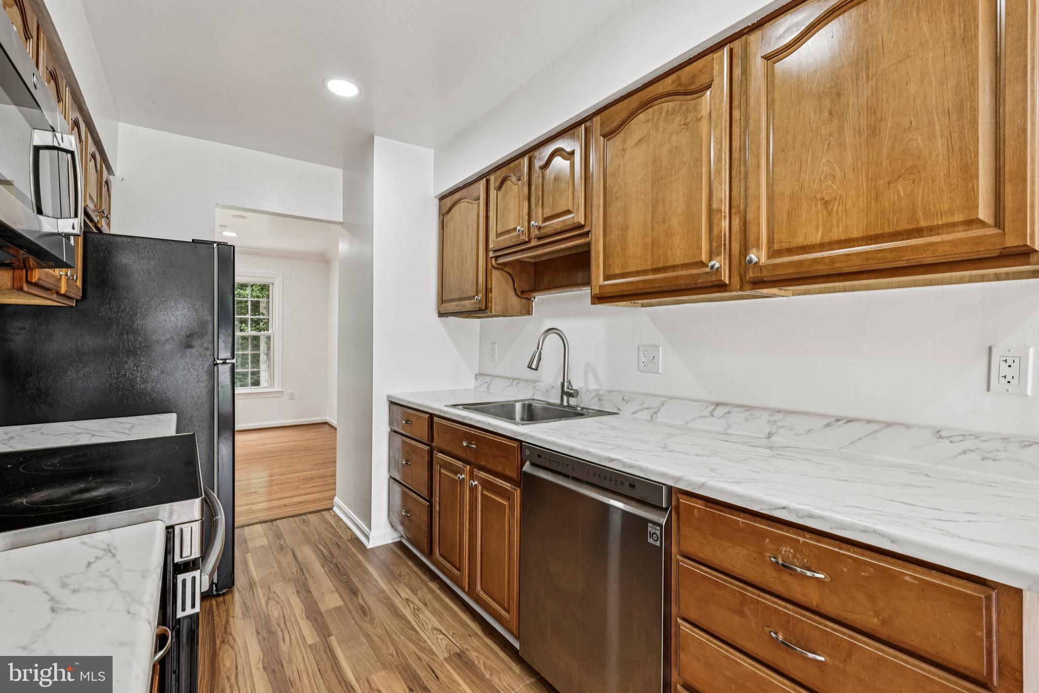 OLD MILL COMMUNITY - Residential Lease