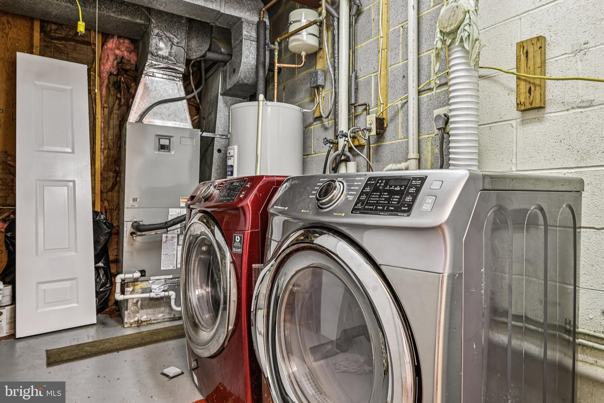 OLD MILL COMMUNITY - Residential Lease