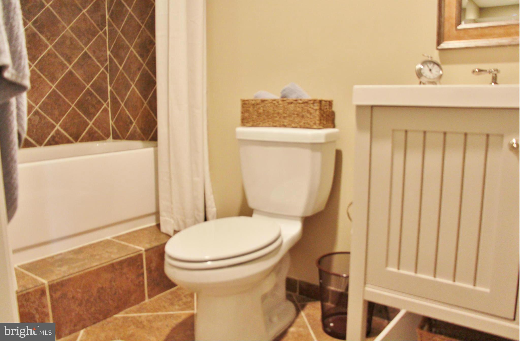 RICHFIELD STATION VILLAGE - Residential