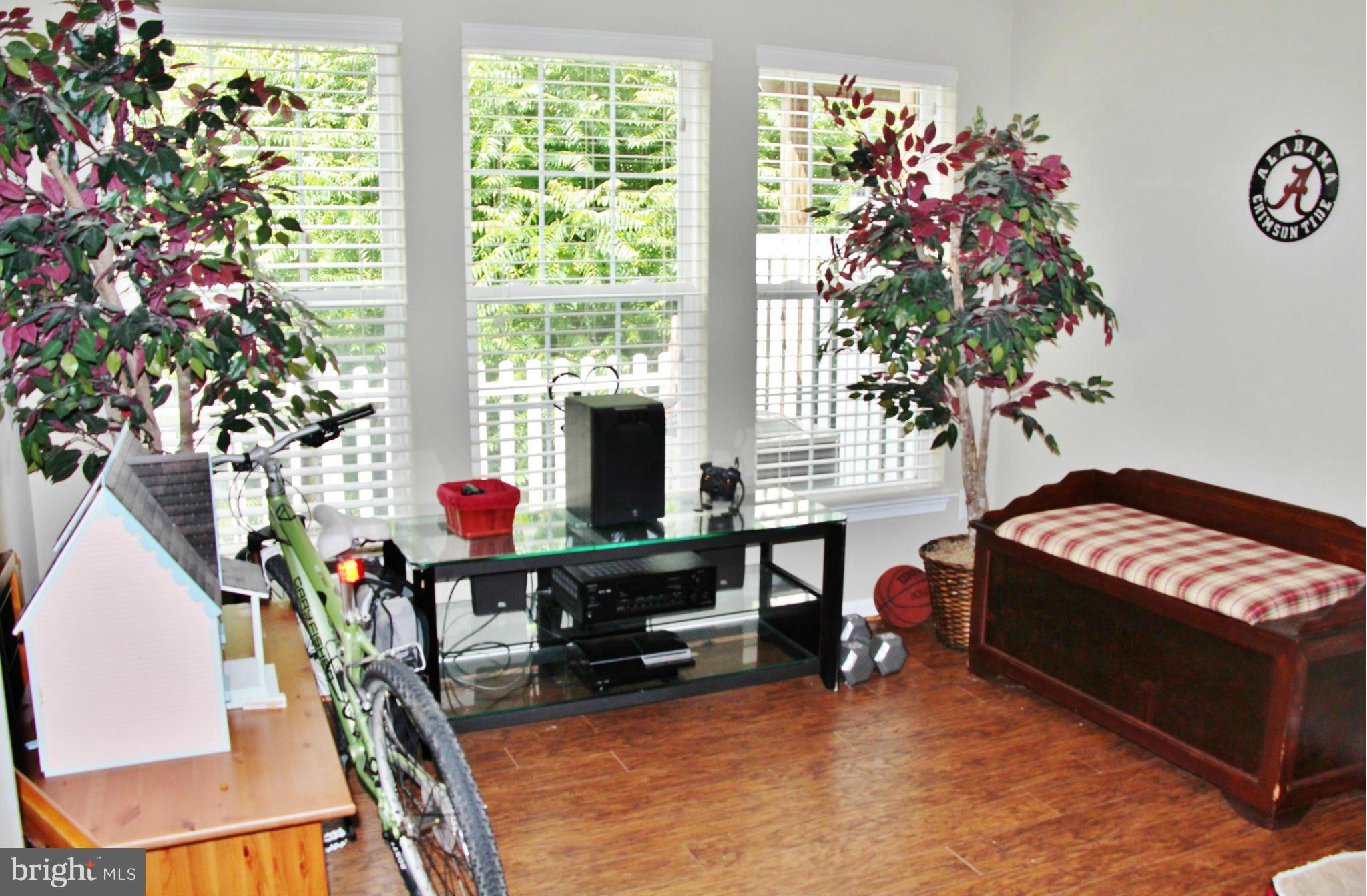 RICHFIELD STATION VILLAGE - Residential