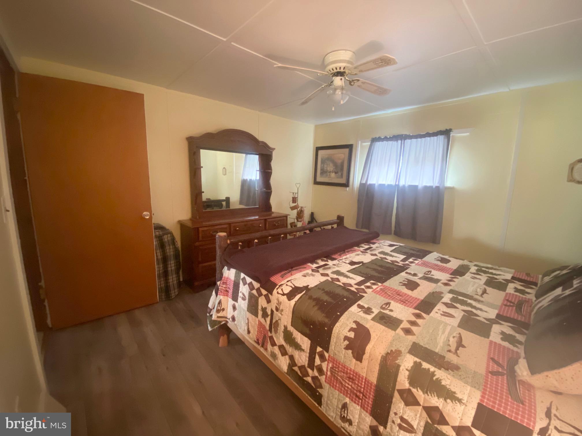 BUBBLING SPRING CAMP - Residential