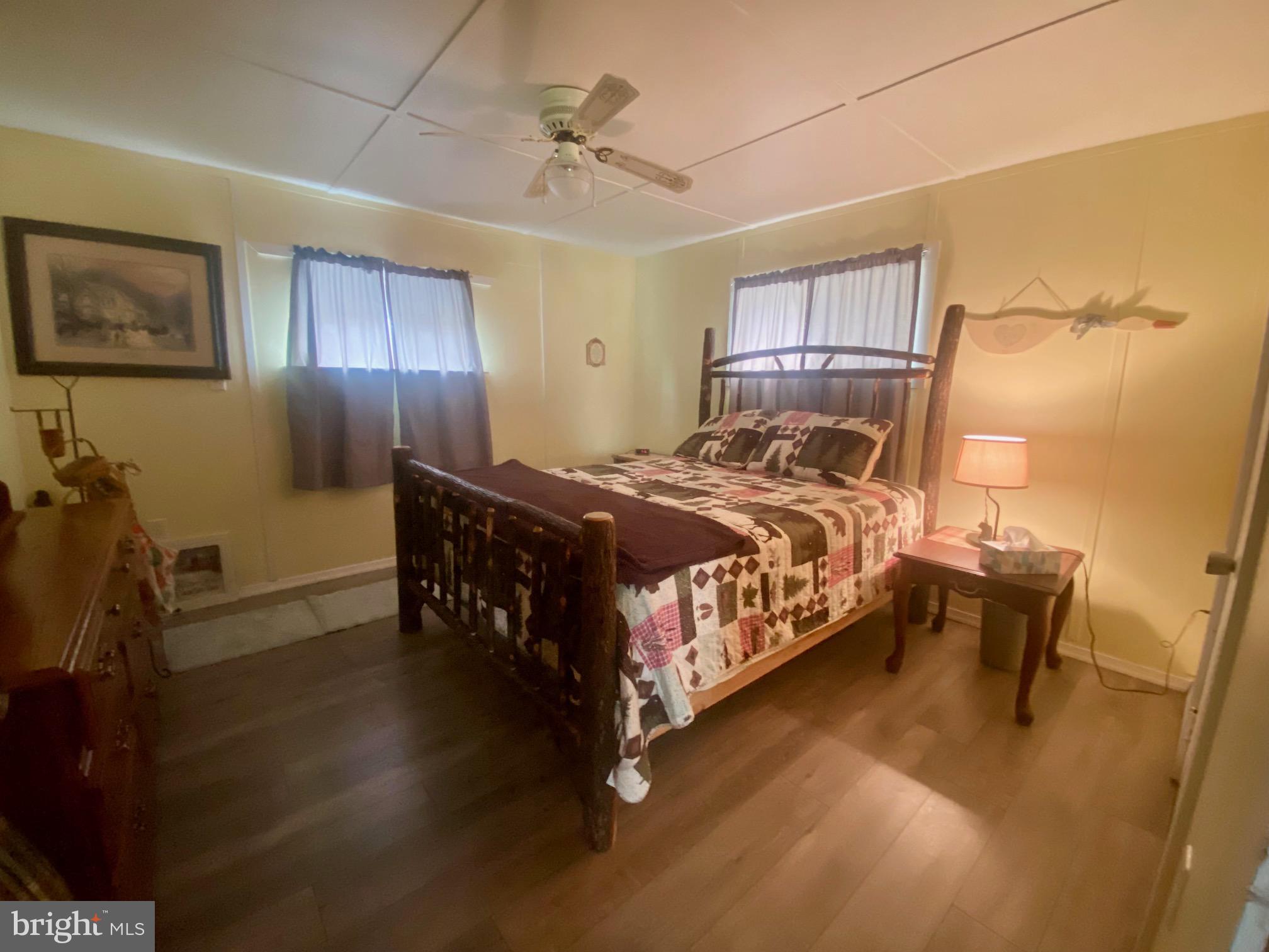 BUBBLING SPRING CAMP - Residential