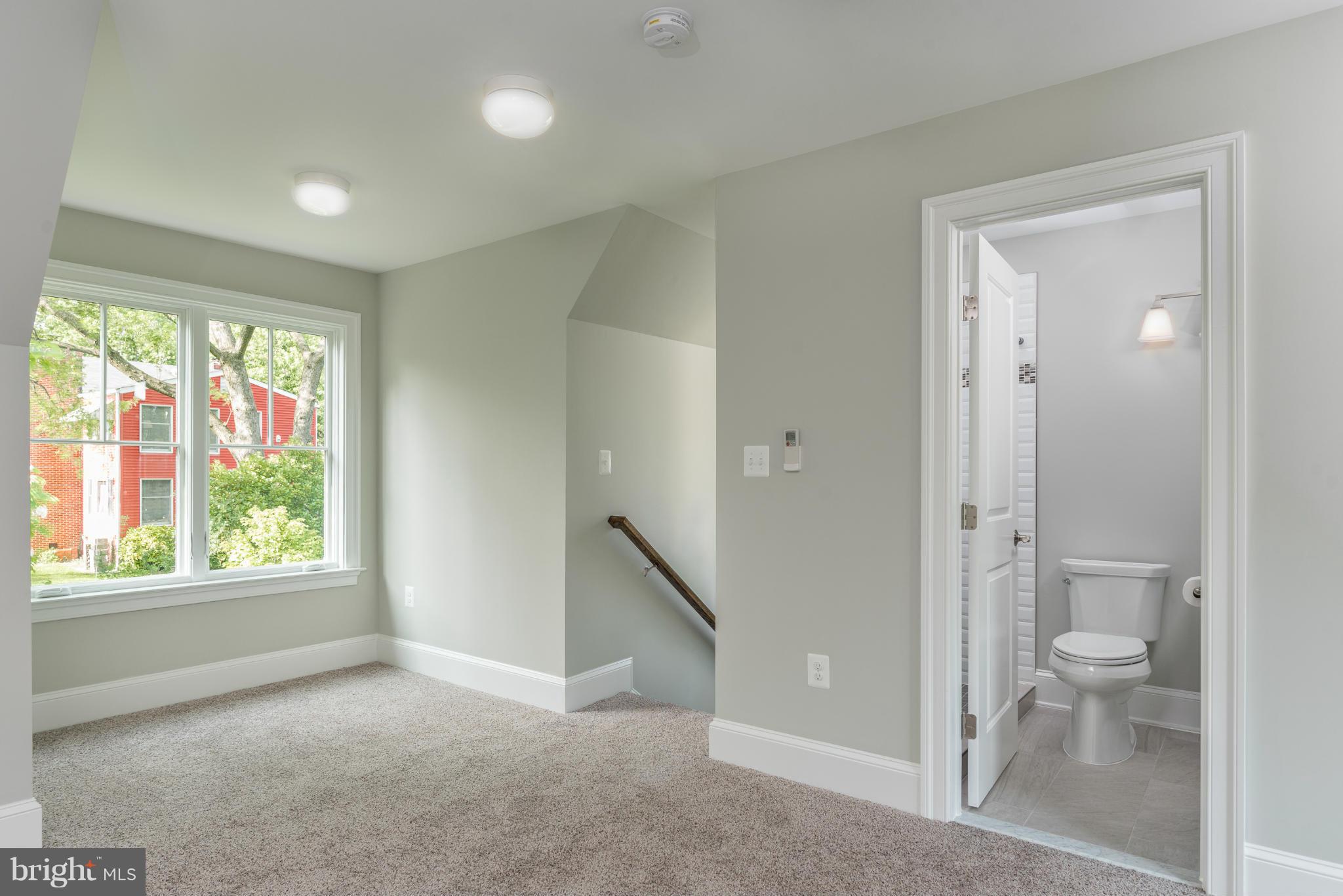 LYON PARK - Residential