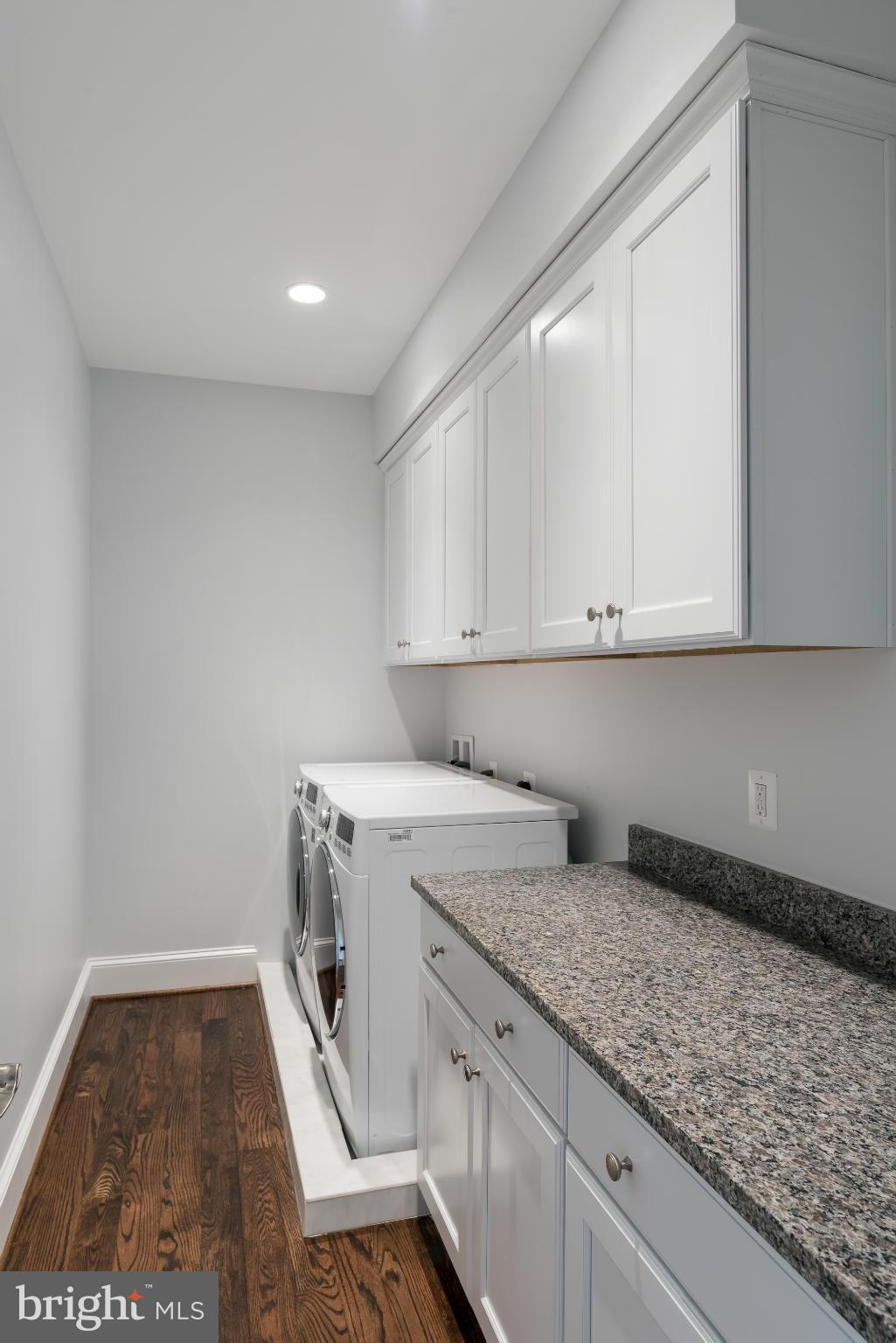 LYON PARK - Residential