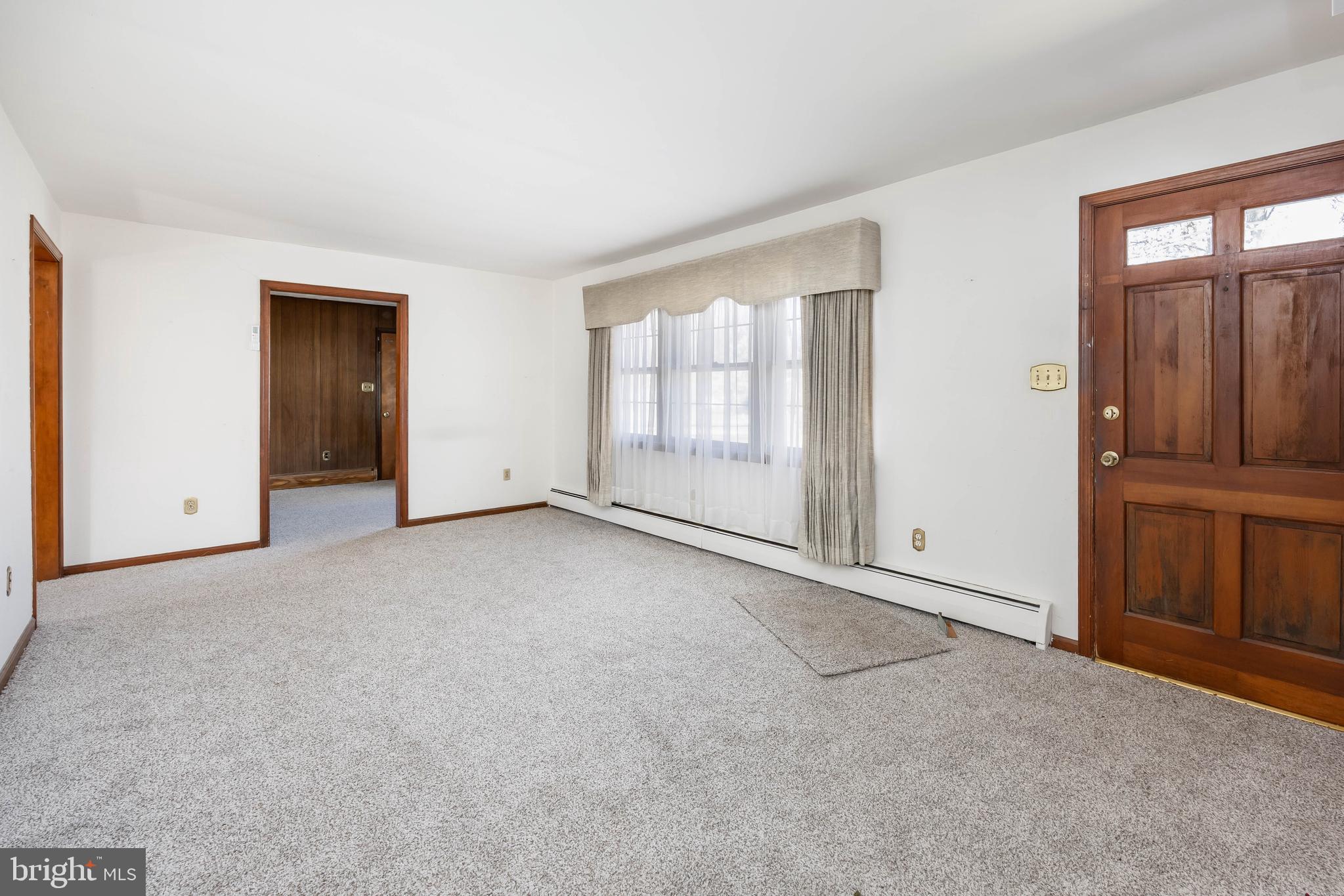 HERITAGE VILLAGE - Residential