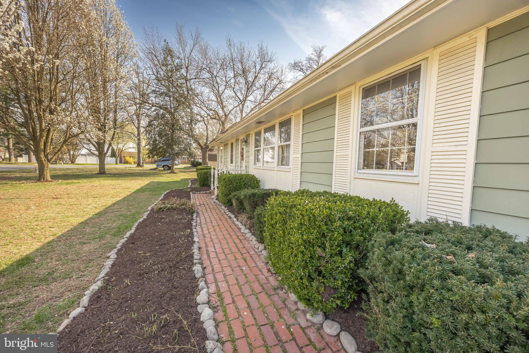 HERITAGE VILLAGE - Residential