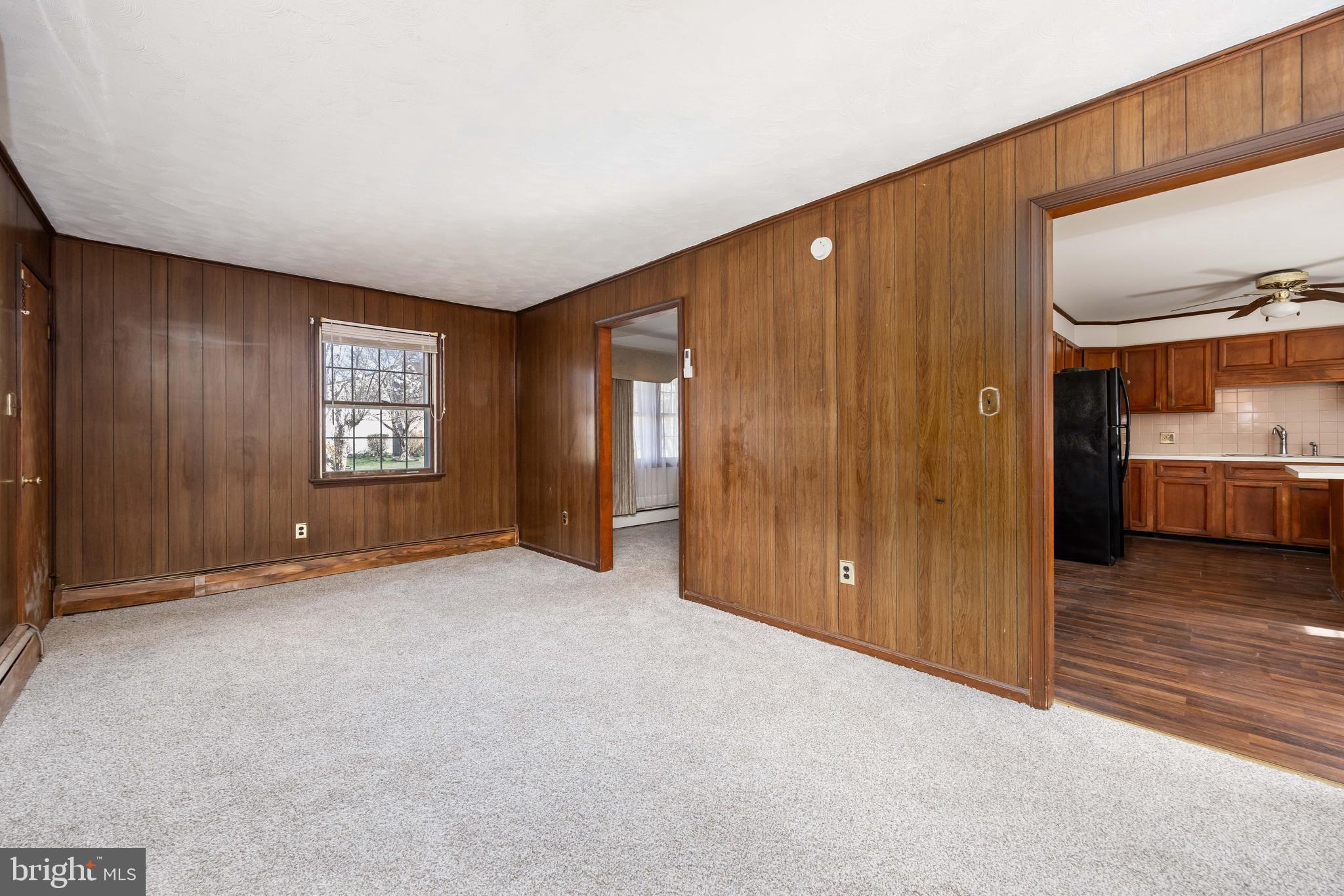 HERITAGE VILLAGE - Residential