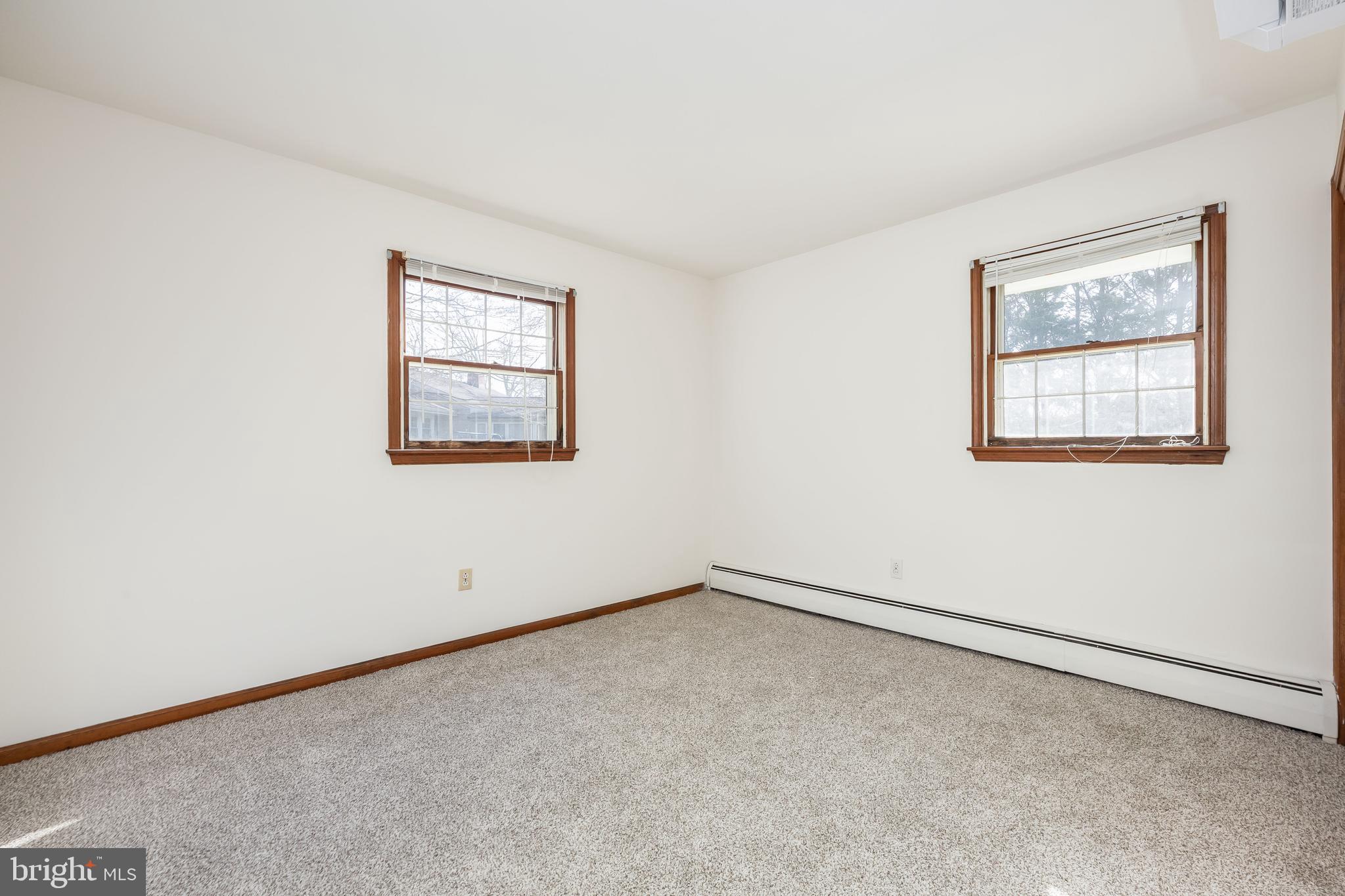 HERITAGE VILLAGE - Residential