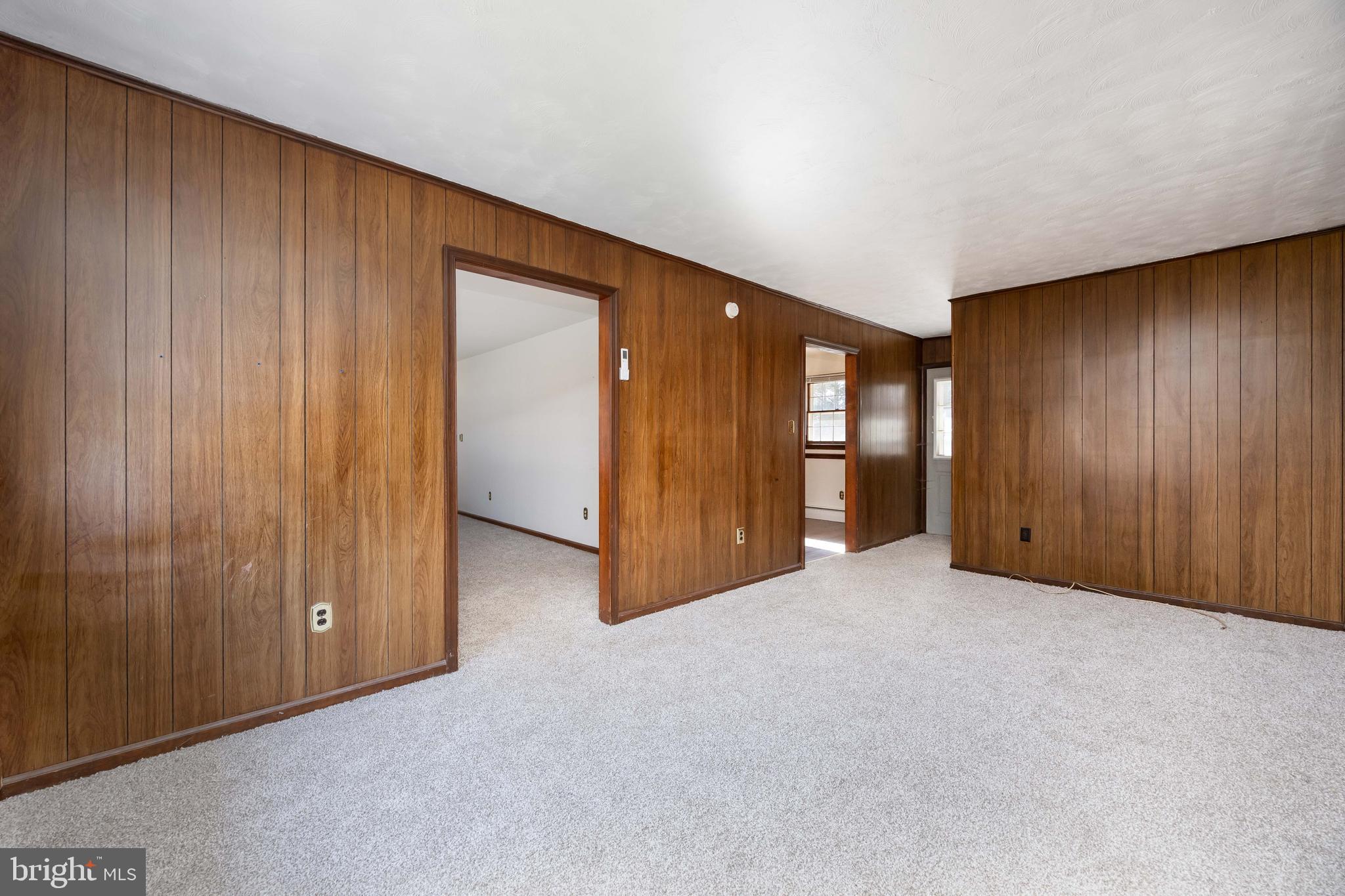 HERITAGE VILLAGE - Residential