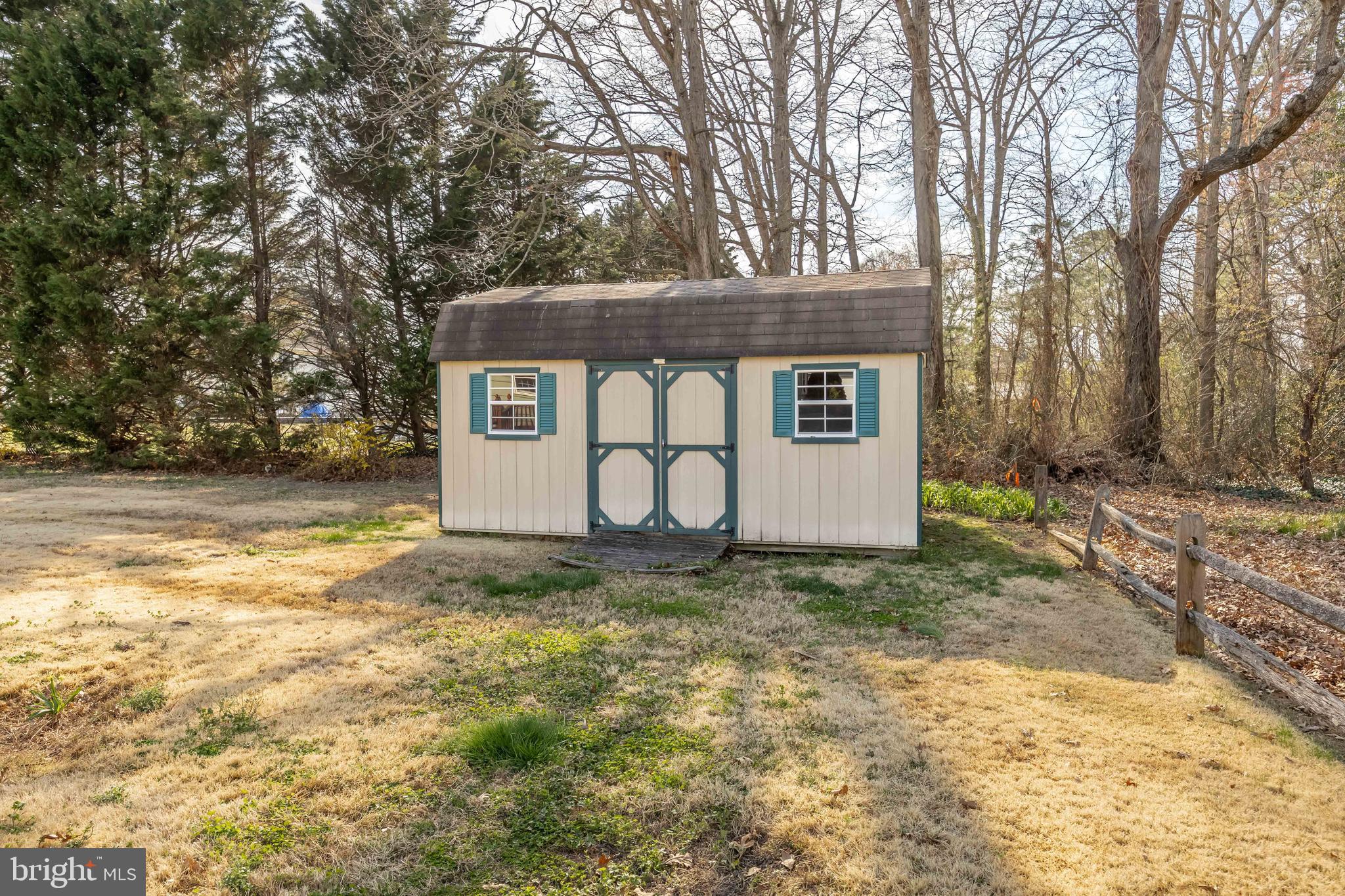 HERITAGE VILLAGE - Residential