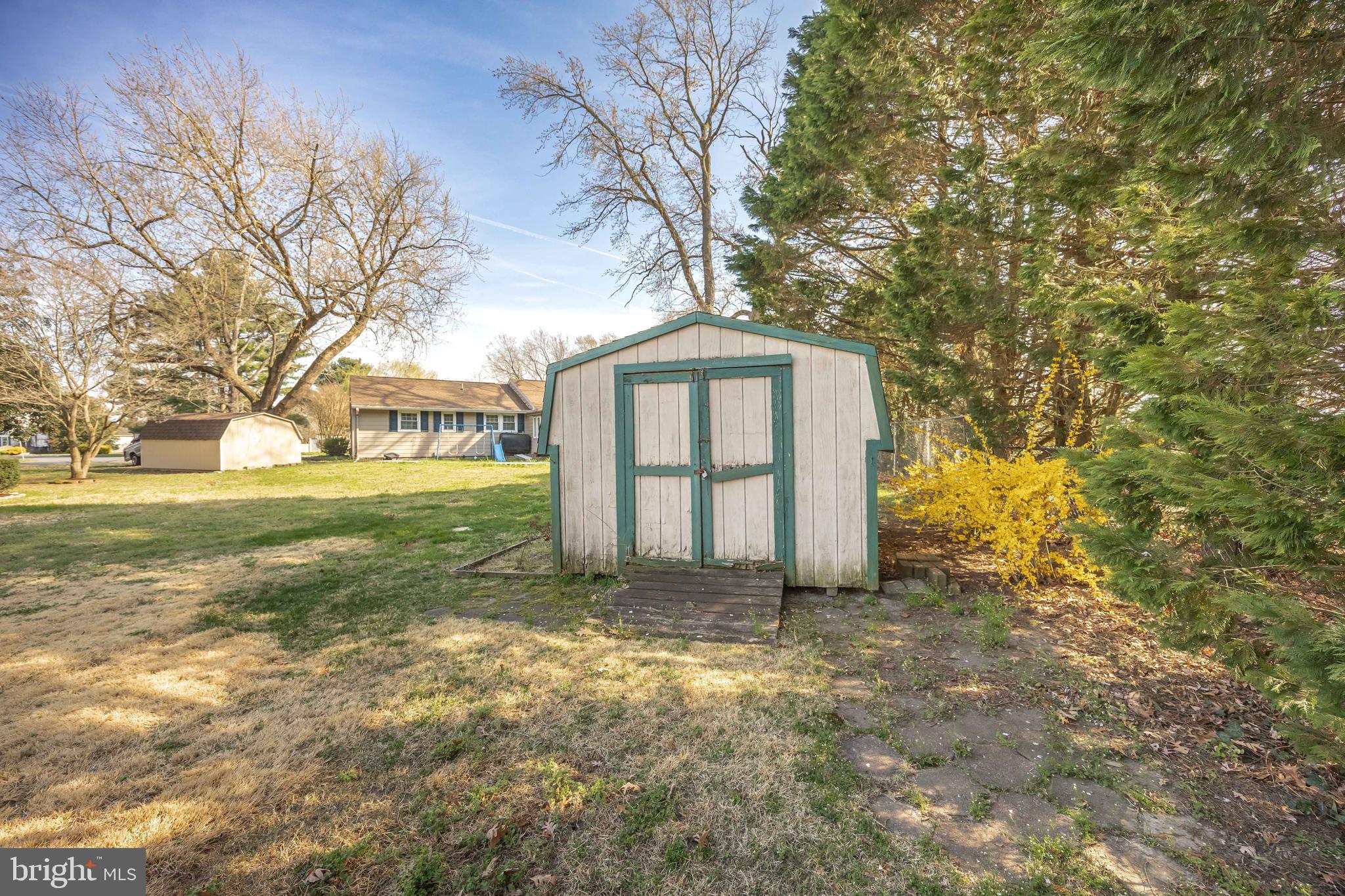 HERITAGE VILLAGE - Residential